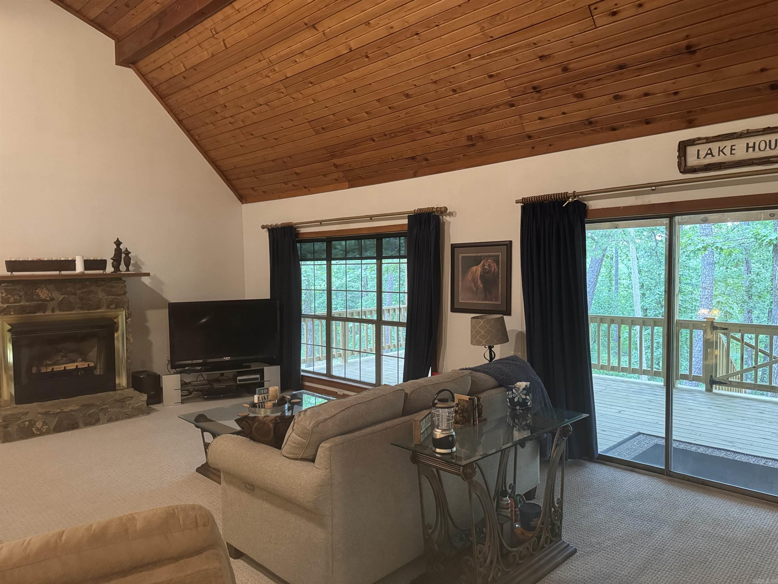98 Lakeside  Higden, AR