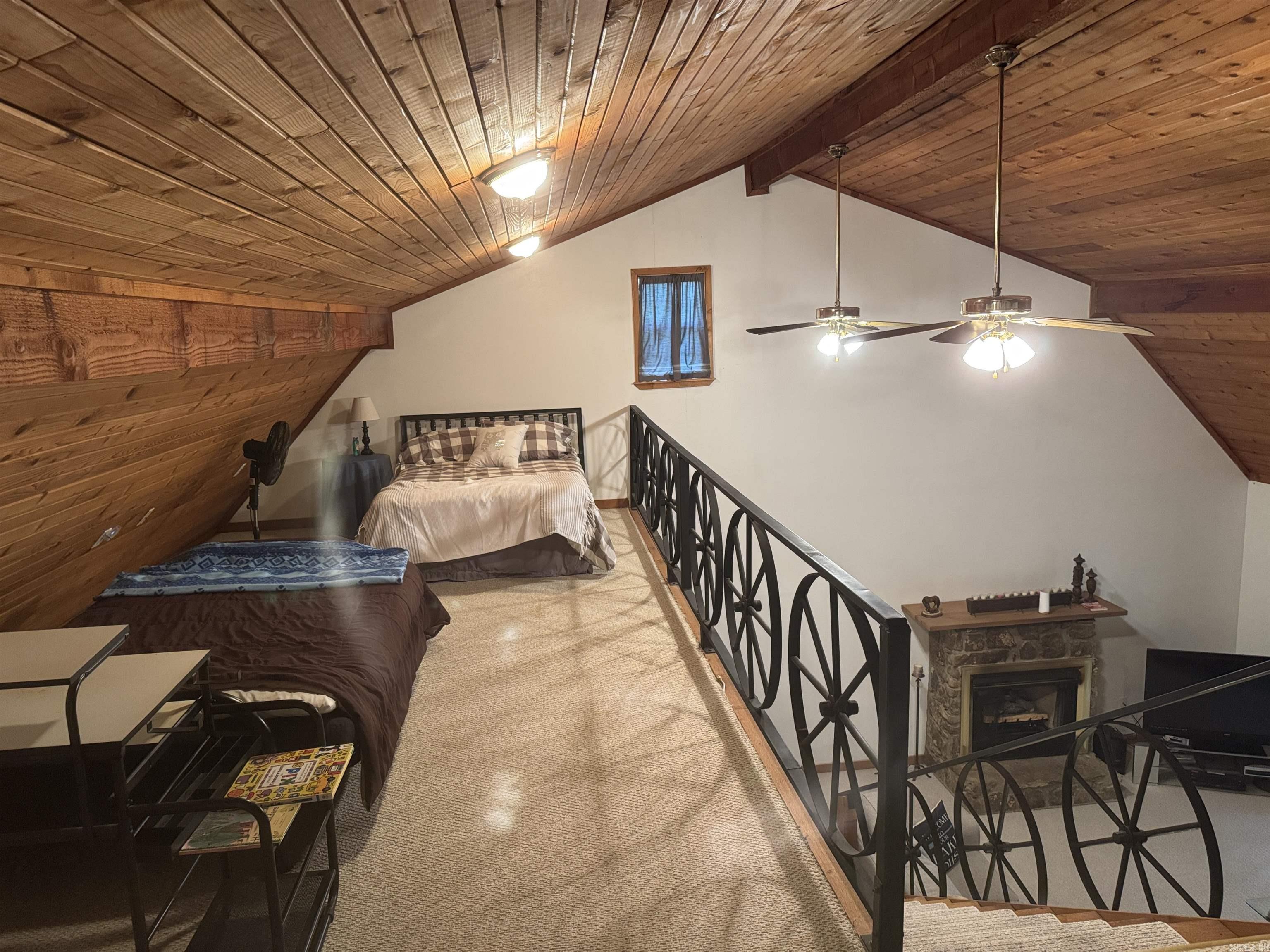98 Lakeside  Higden, AR