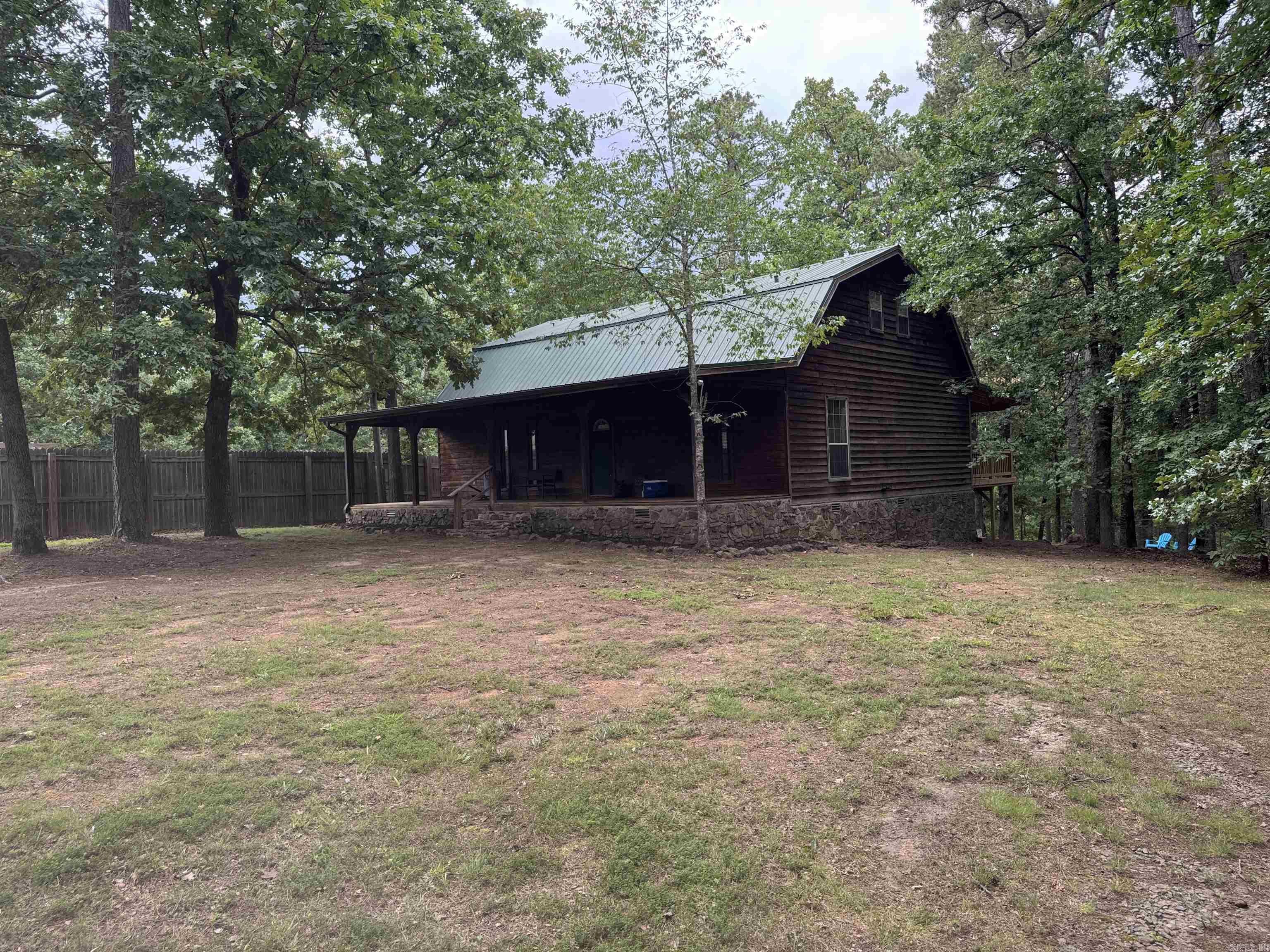 98 Lakeside  Higden, AR