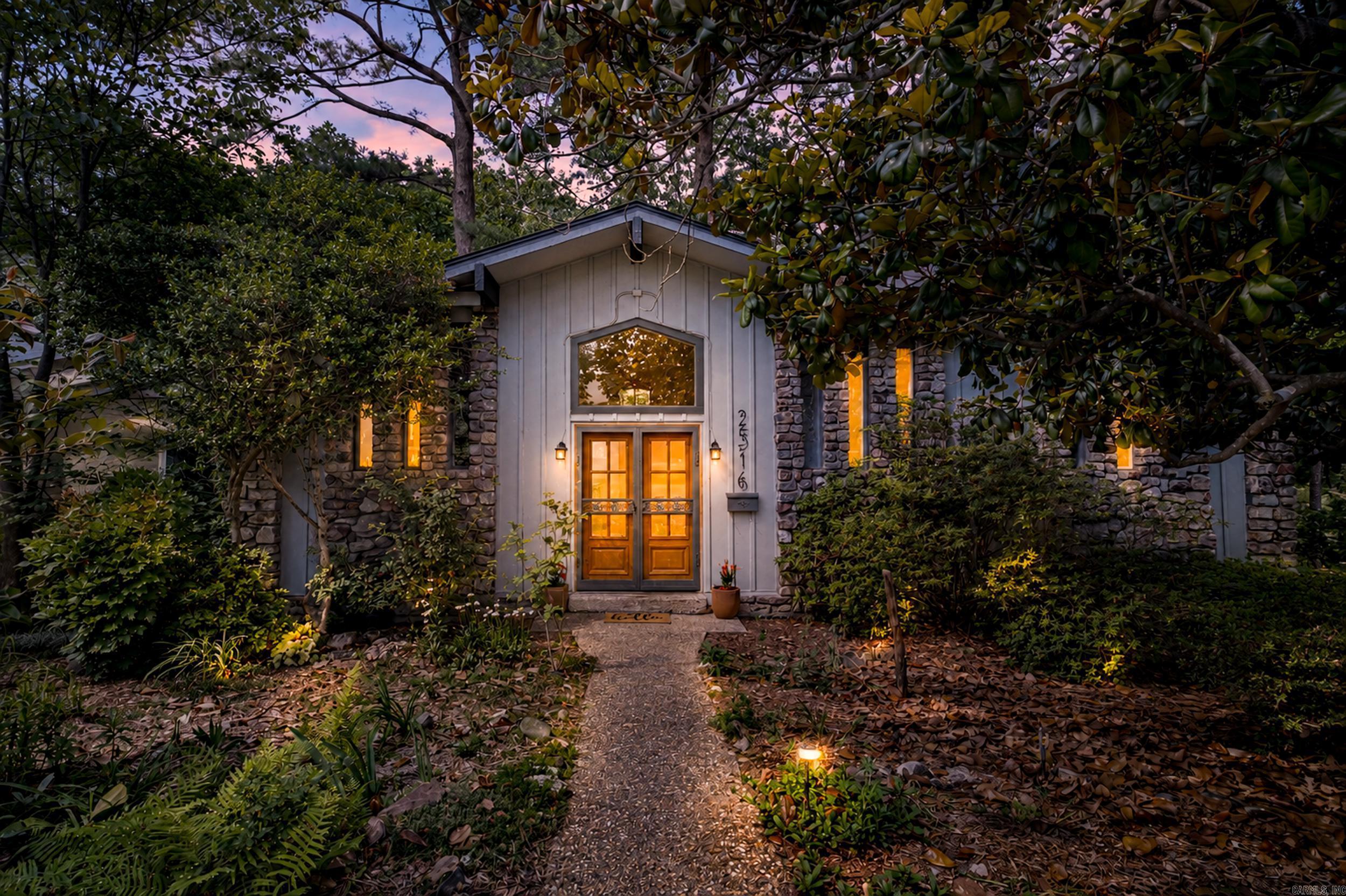 2516 Millbrook  Little Rock, AR