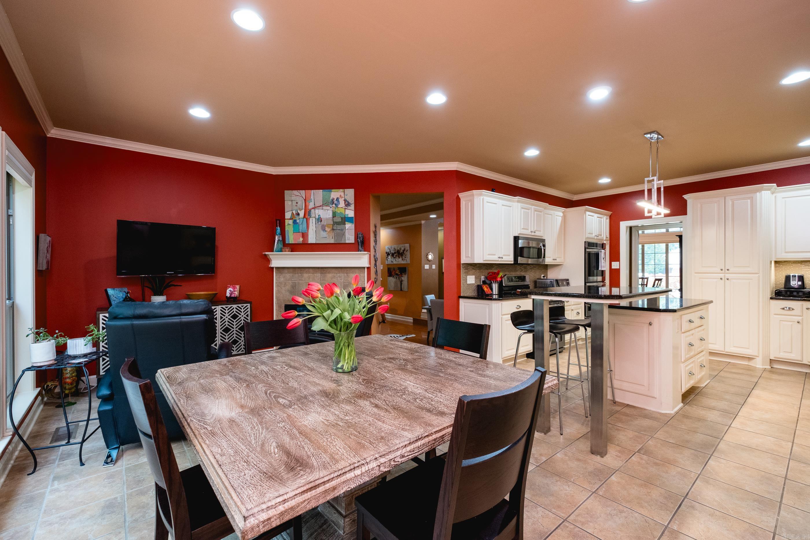 3 Arles  Little Rock, AR