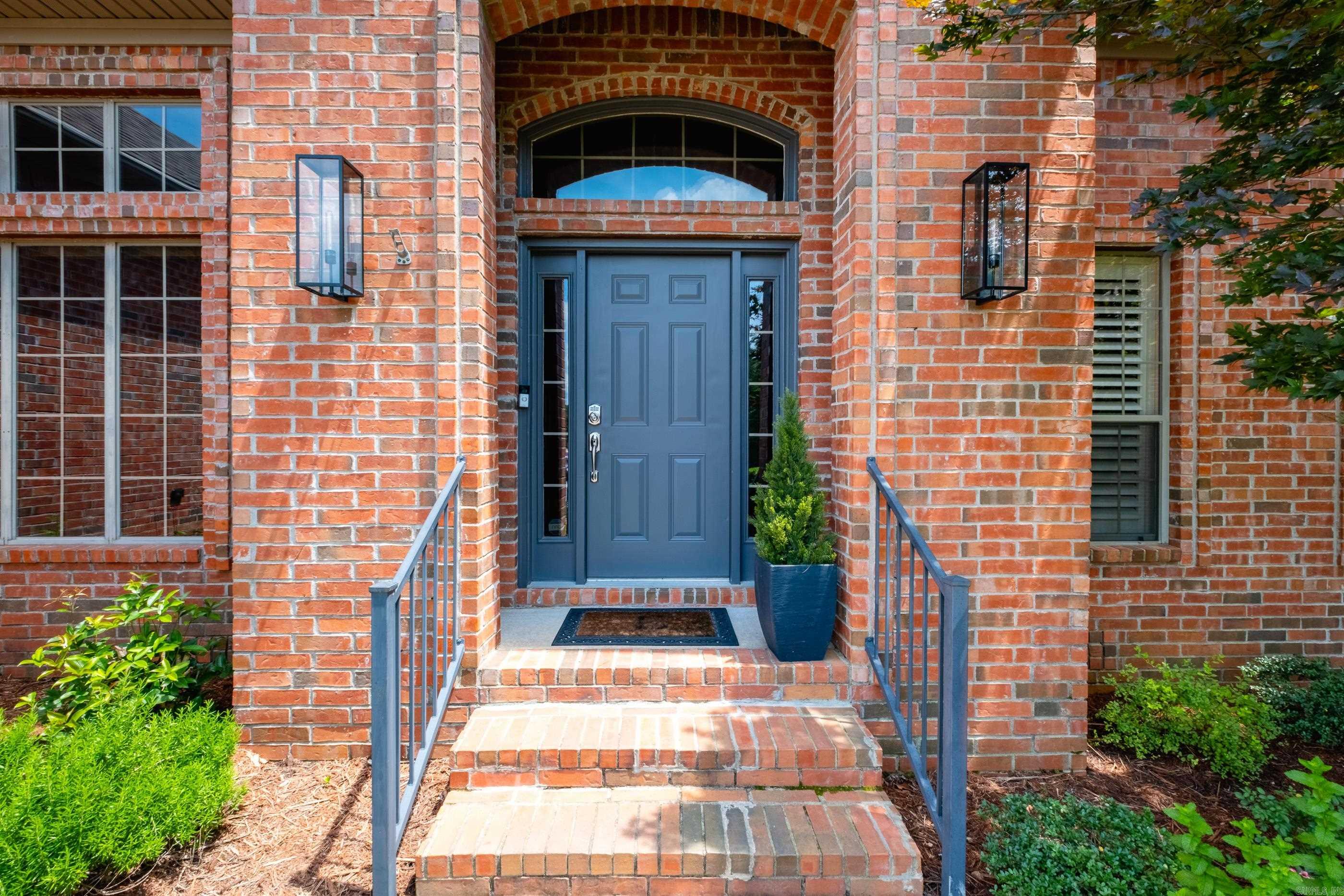 3 Arles  Little Rock, AR