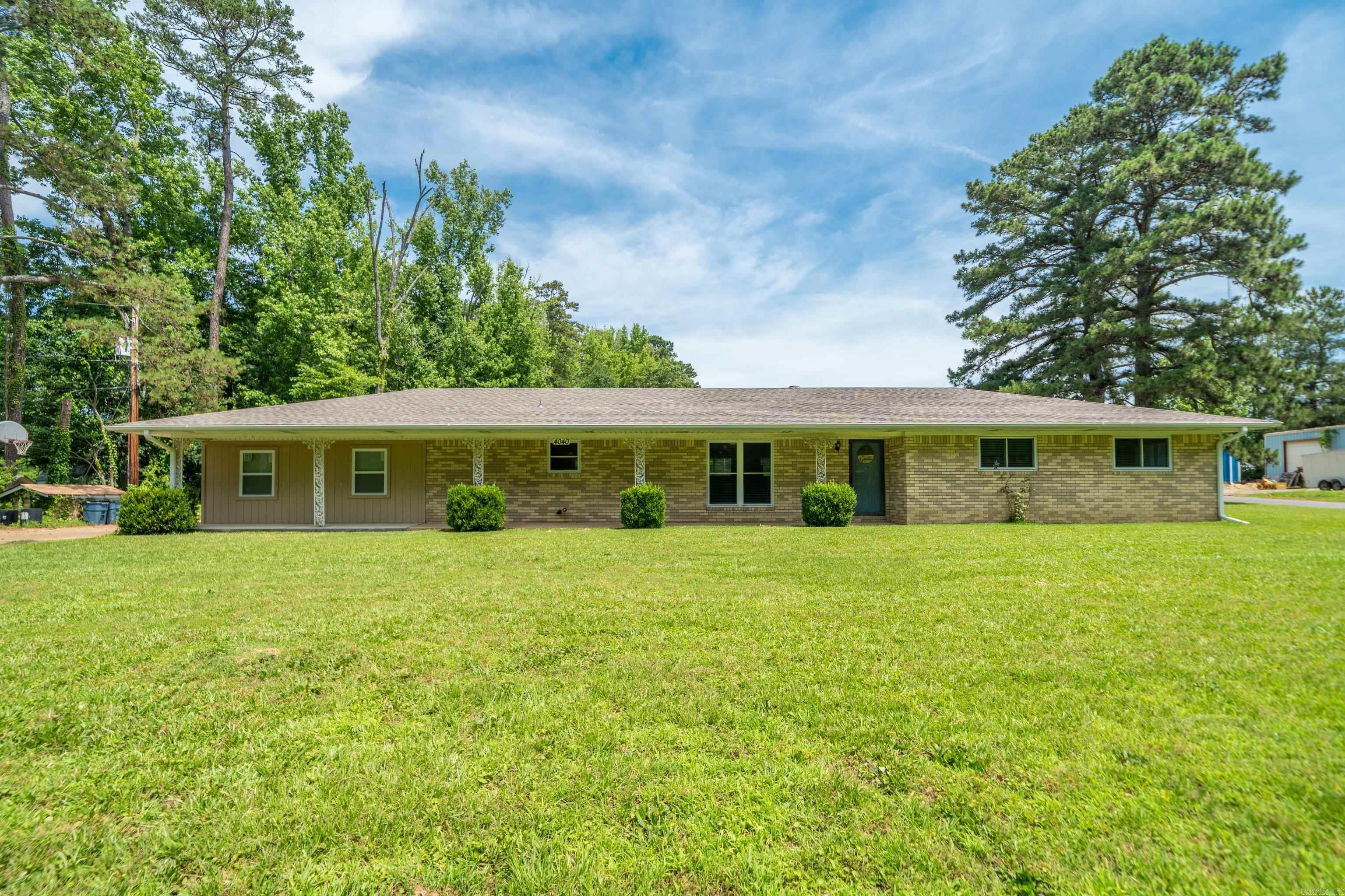 4040 Pine Street  Arkadelphia, AR