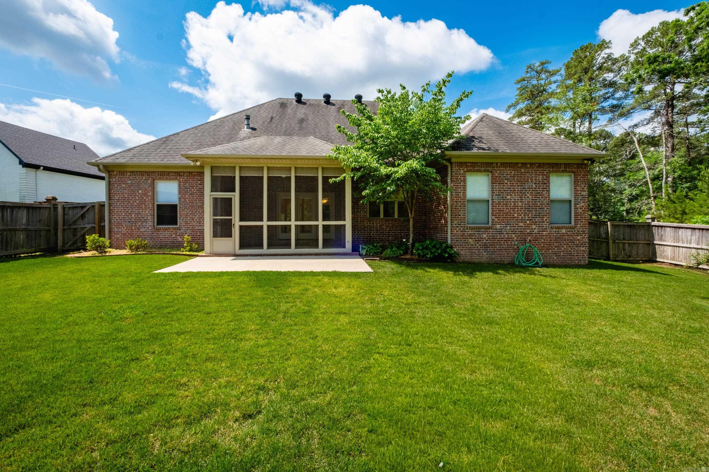 19506 Summershade  Little Rock, AR