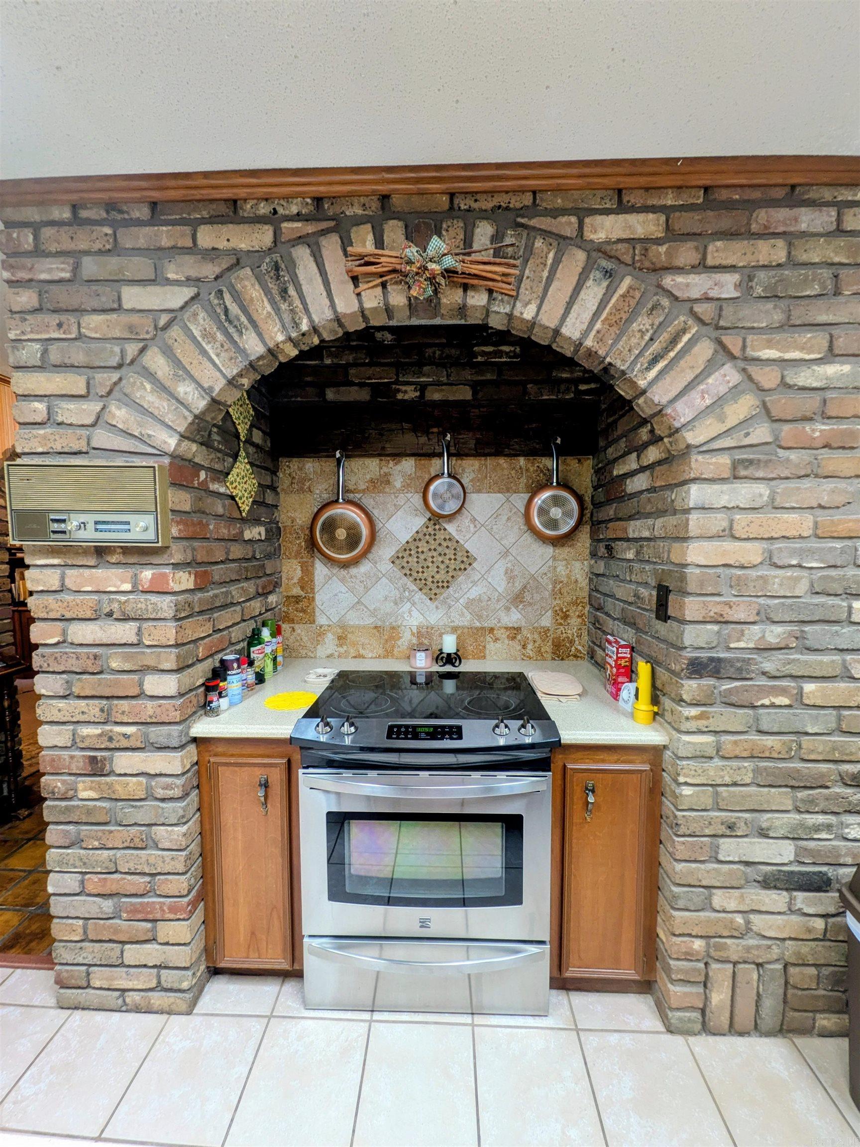 1071 Quapaw  Camden, AR