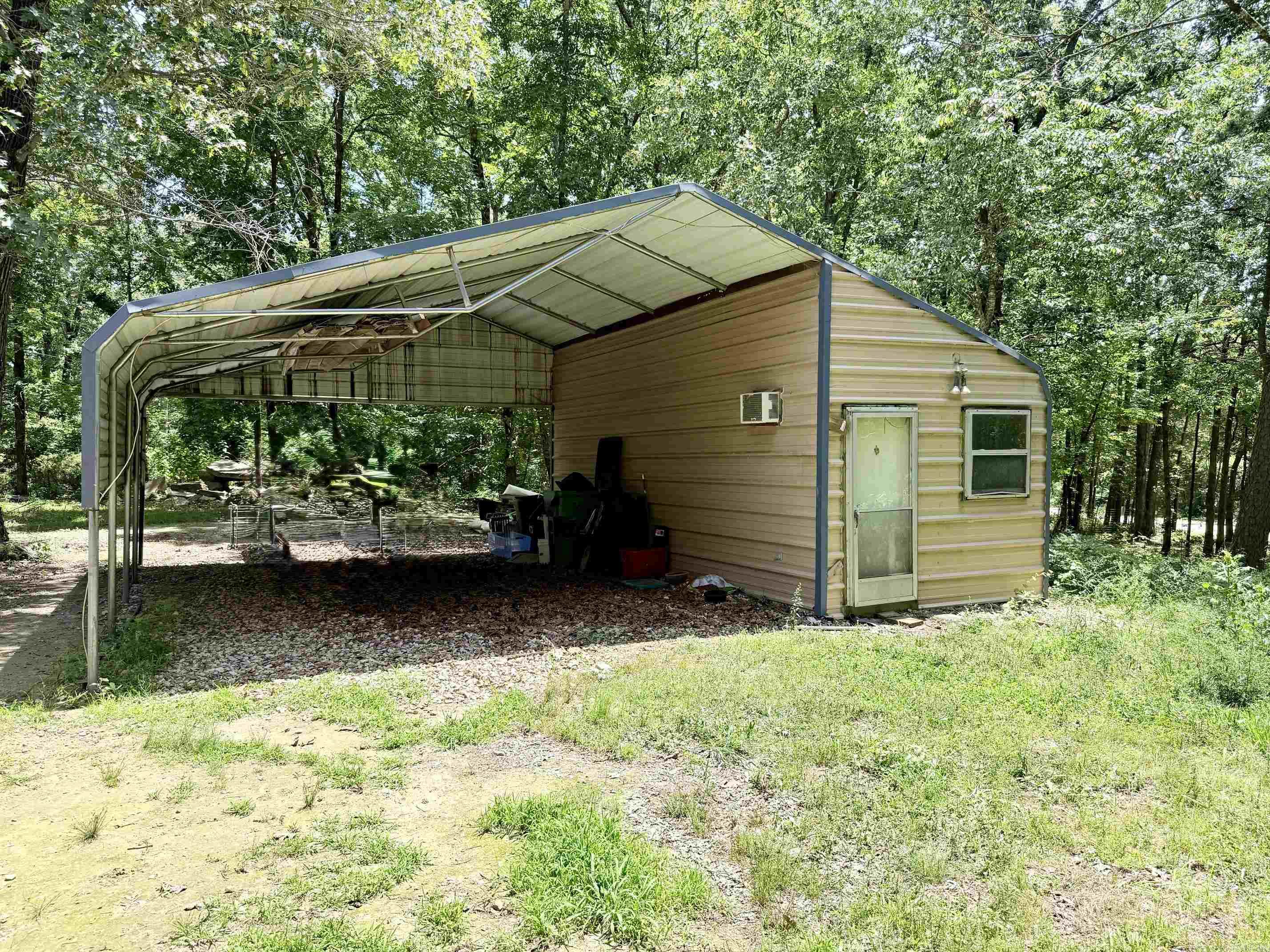 6195 Hwy 263  Mountain View, AR