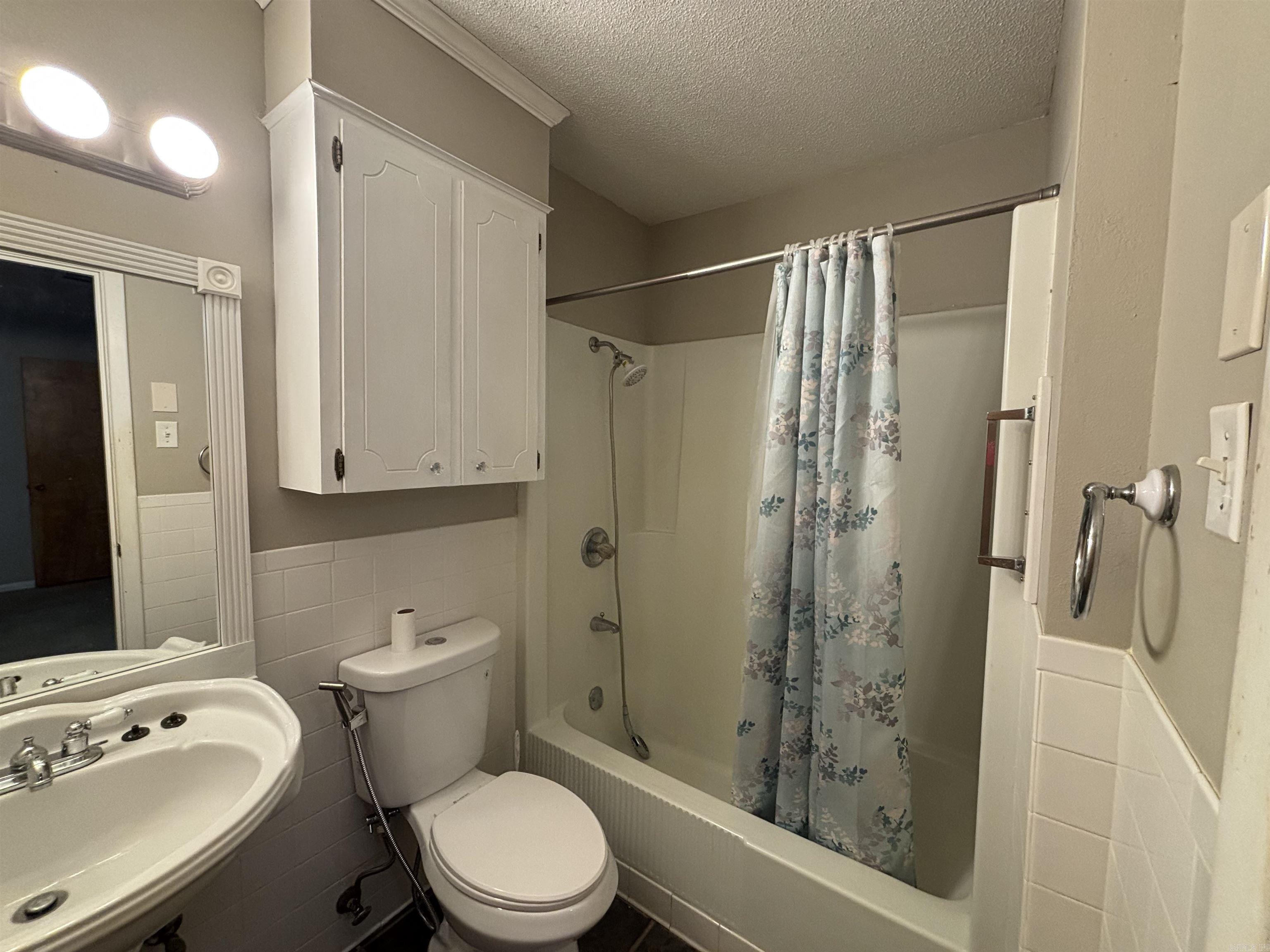 63 Oak Meadows  Cabot, AR