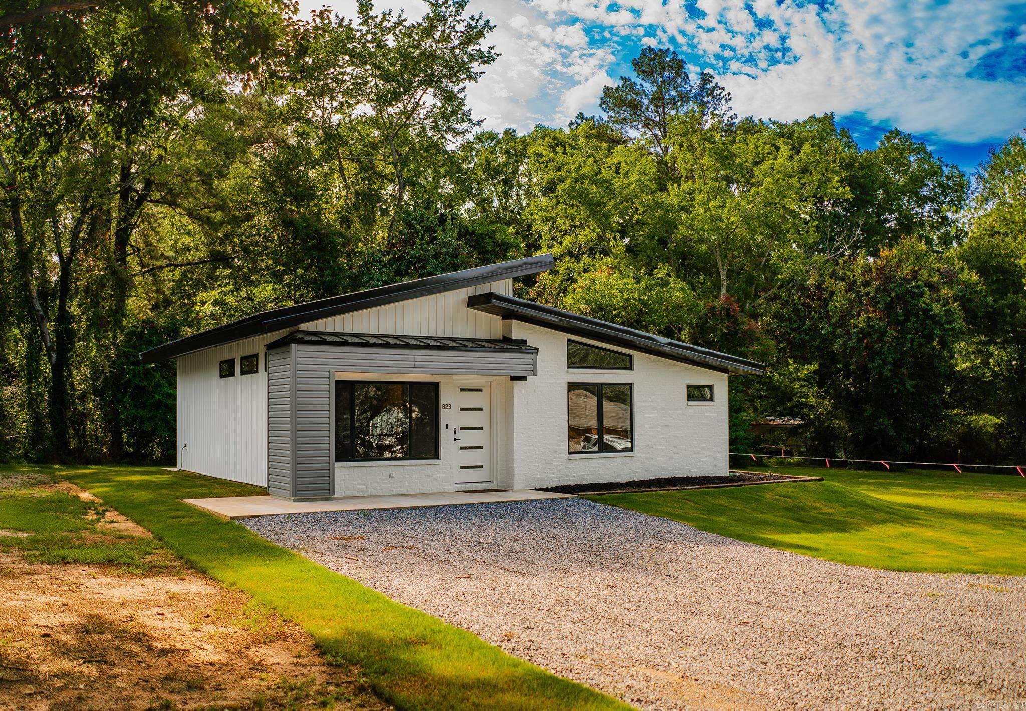 823 Chester  Monticello, AR