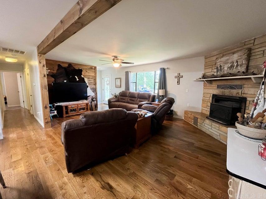 313 Beatrice St  Thayer, MO