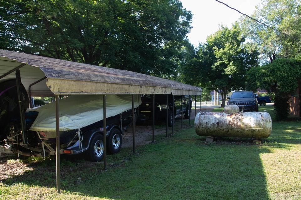 313 Beatrice St  Thayer, MO