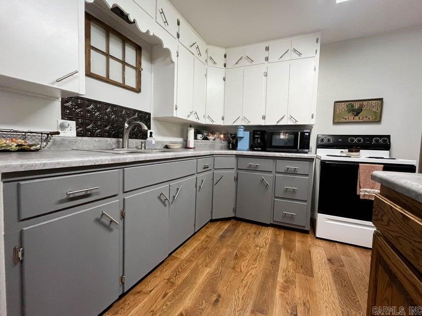 313 Beatrice St  Thayer, MO