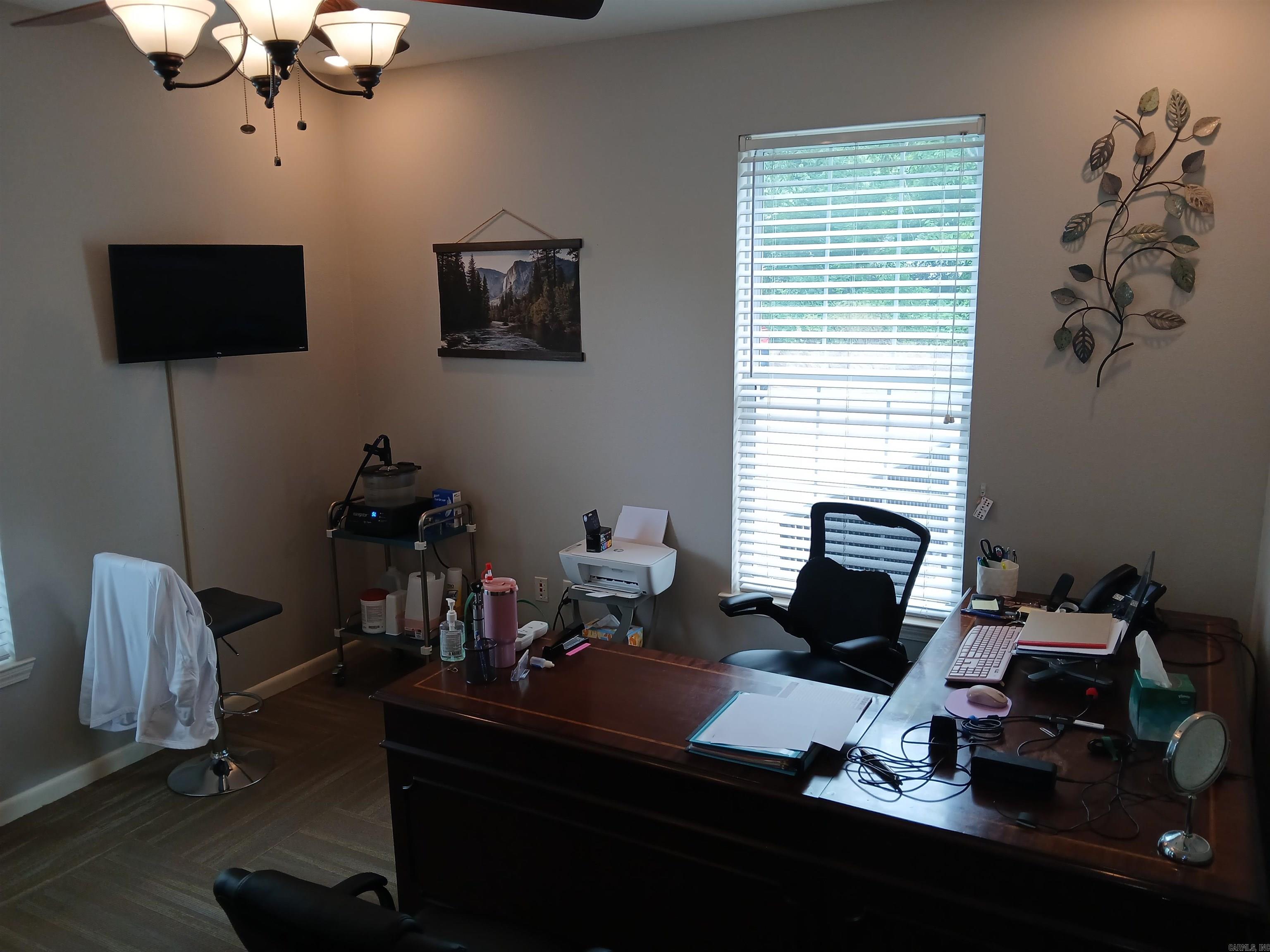 1210 E Race  Searcy, AR