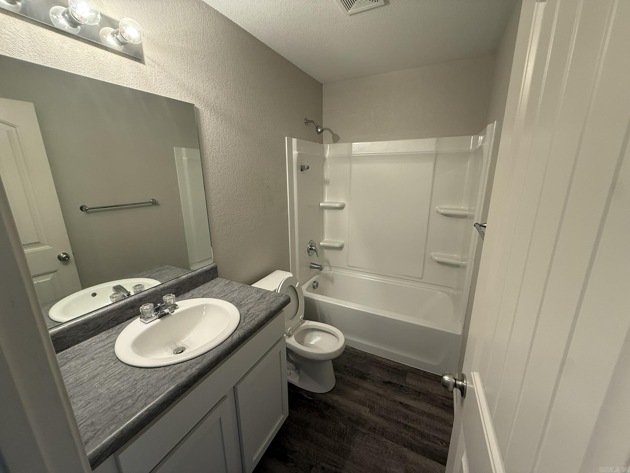 15 Cedar Creek  Austin, AR