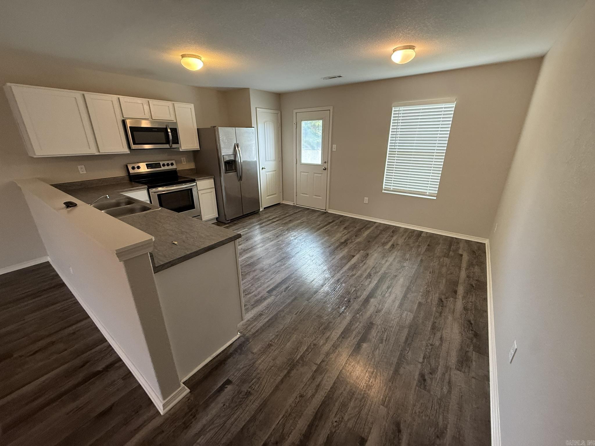 15 Cedar Creek  Austin, AR