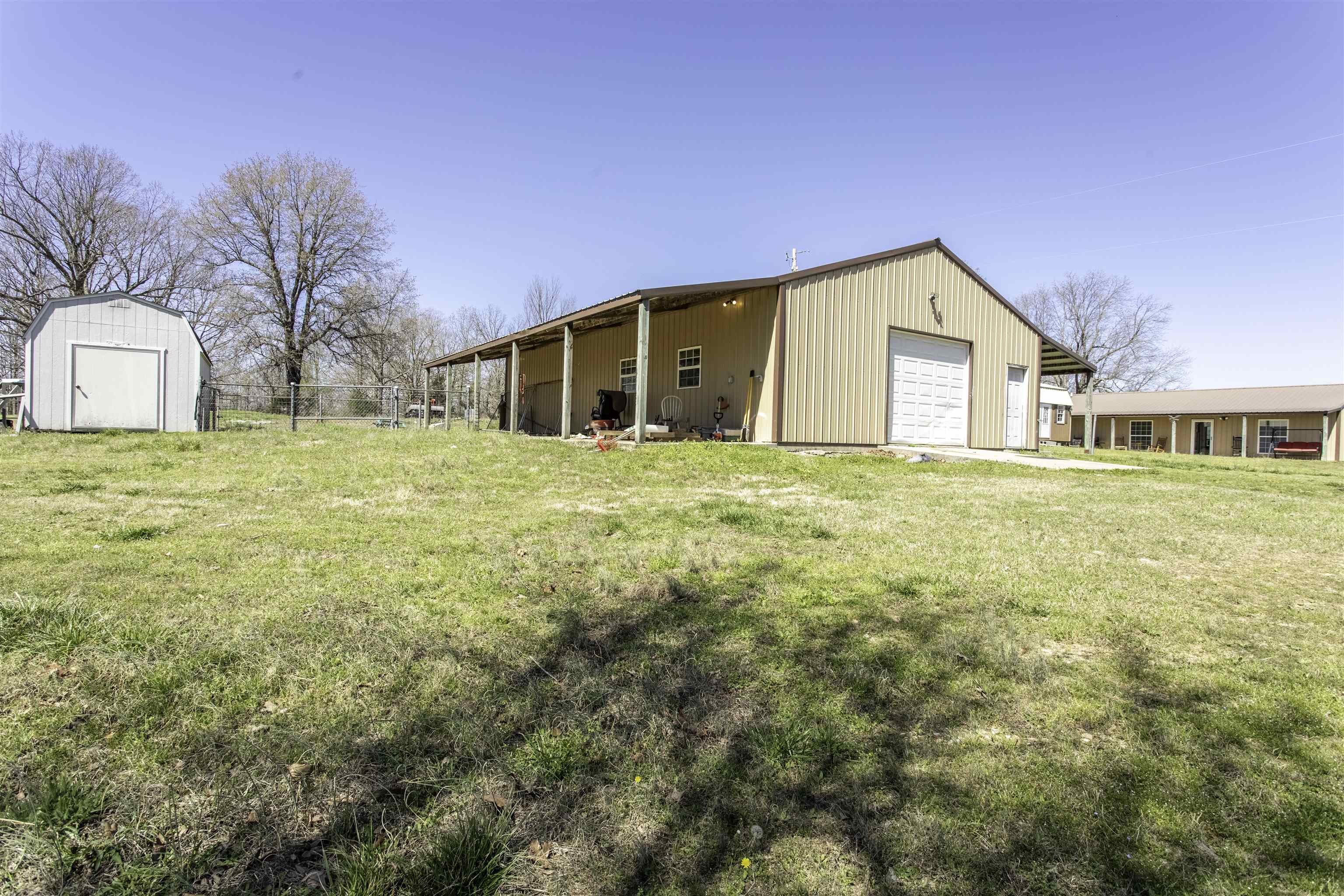 15 Pear Tree  Highland, AR