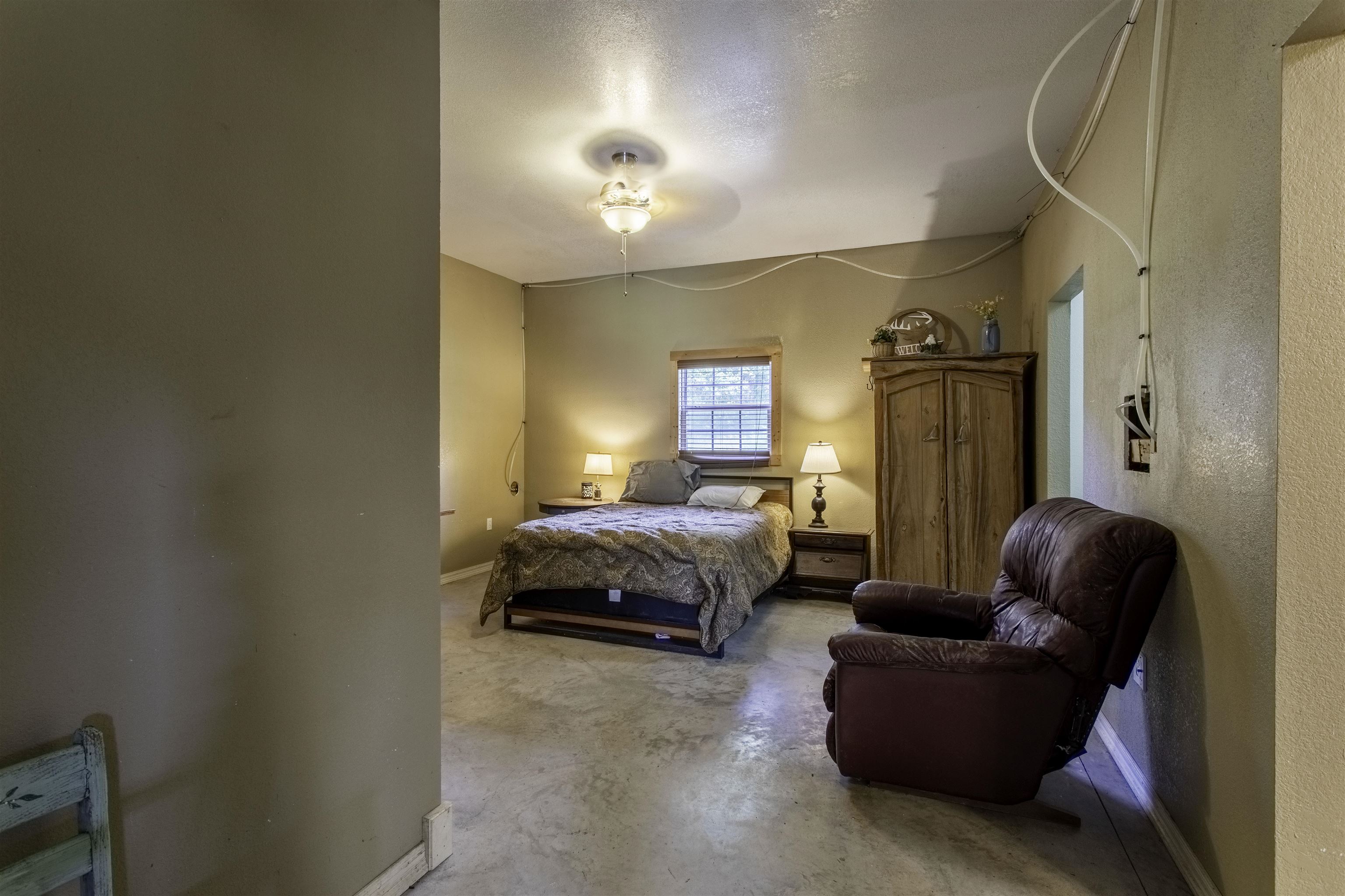 15 Pear Tree  Highland, AR