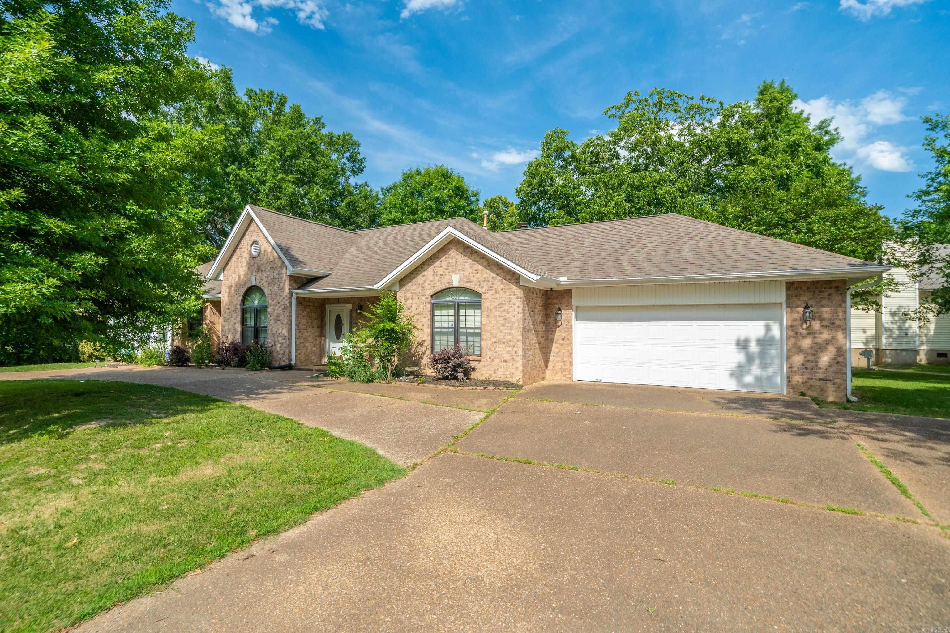 447 Long Beach  Hot Springs, AR