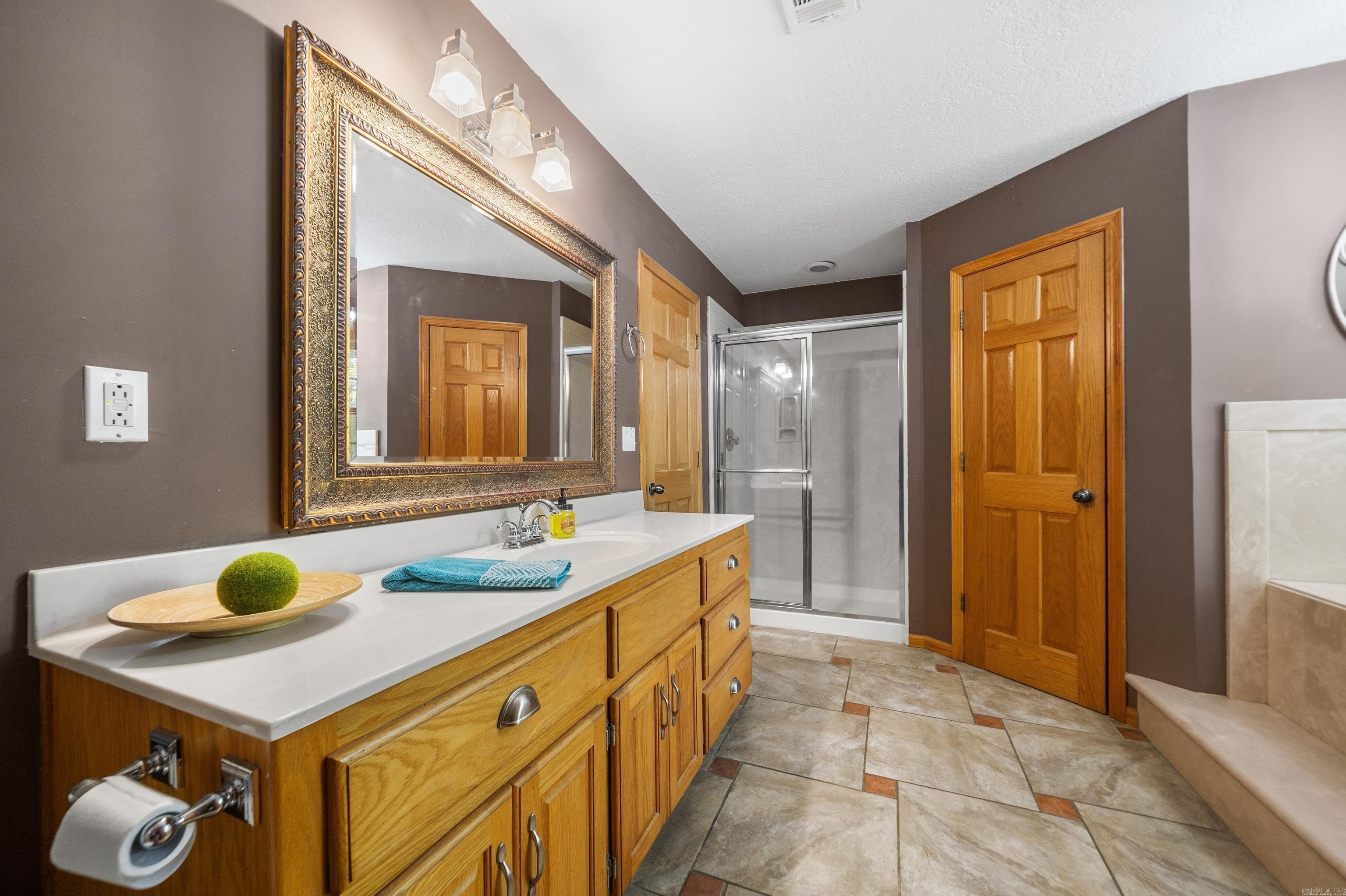 447 Long Beach  Hot Springs, AR