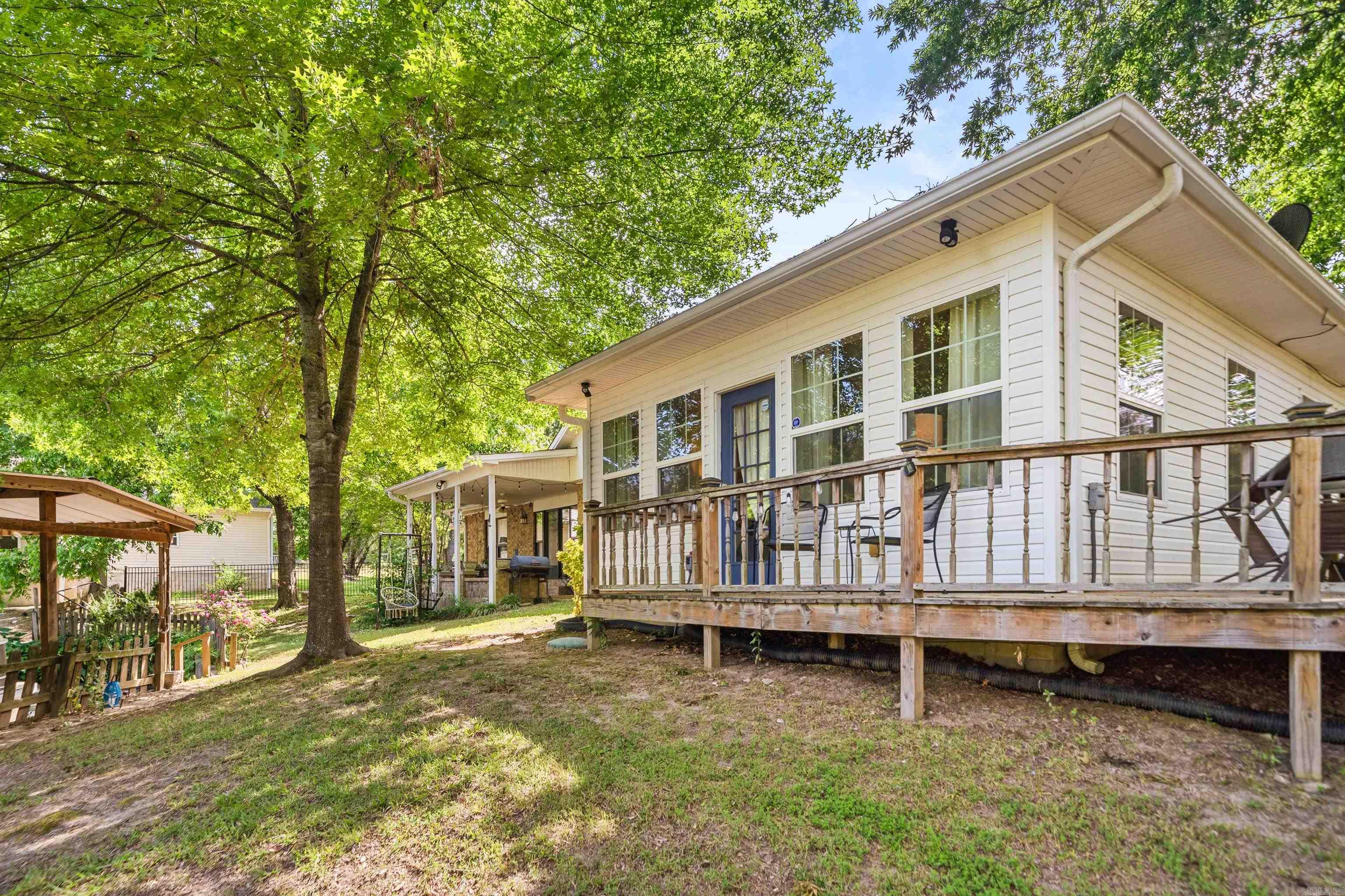 447 Long Beach  Hot Springs, AR