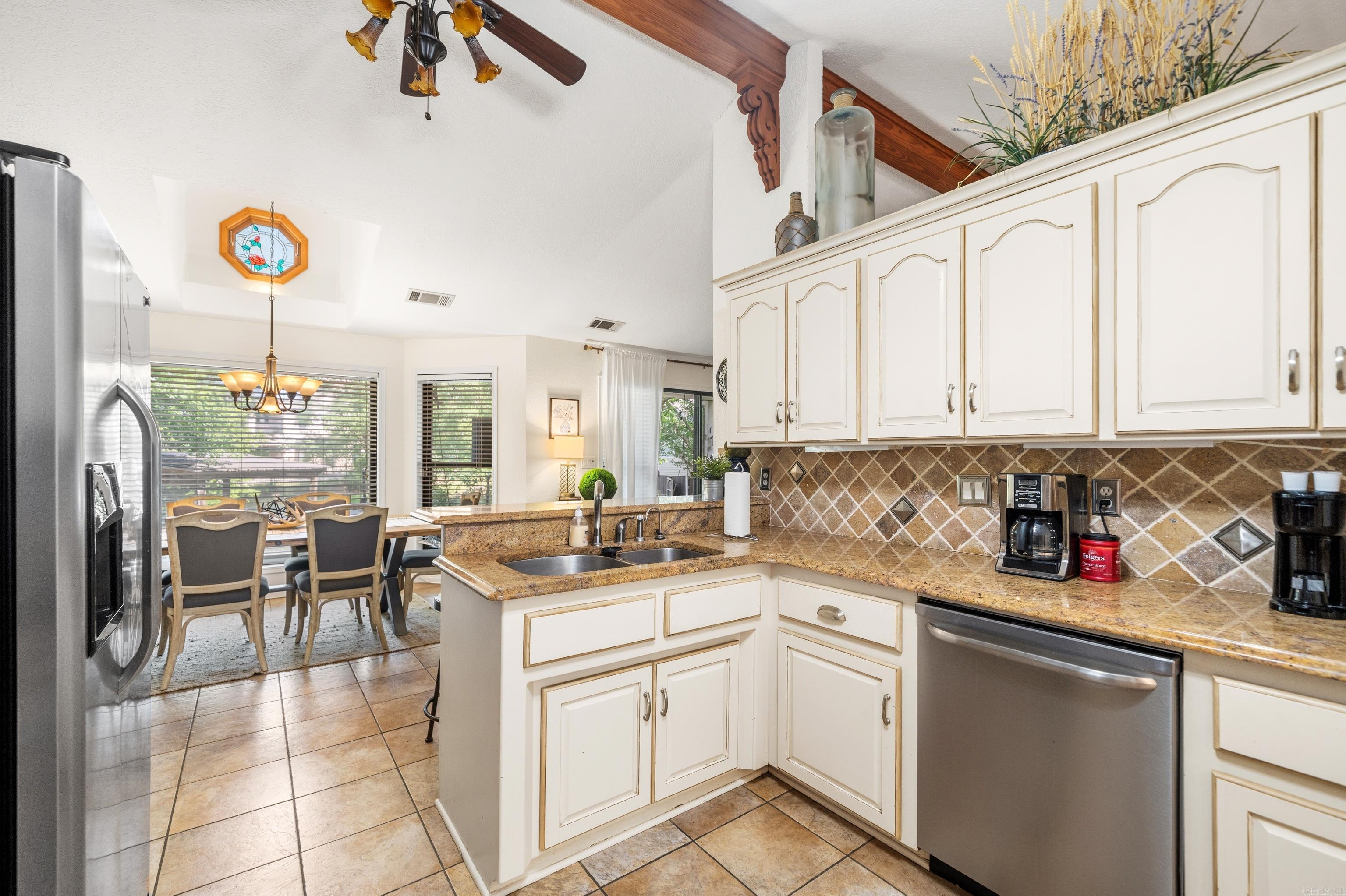 447 Long Beach  Hot Springs, AR