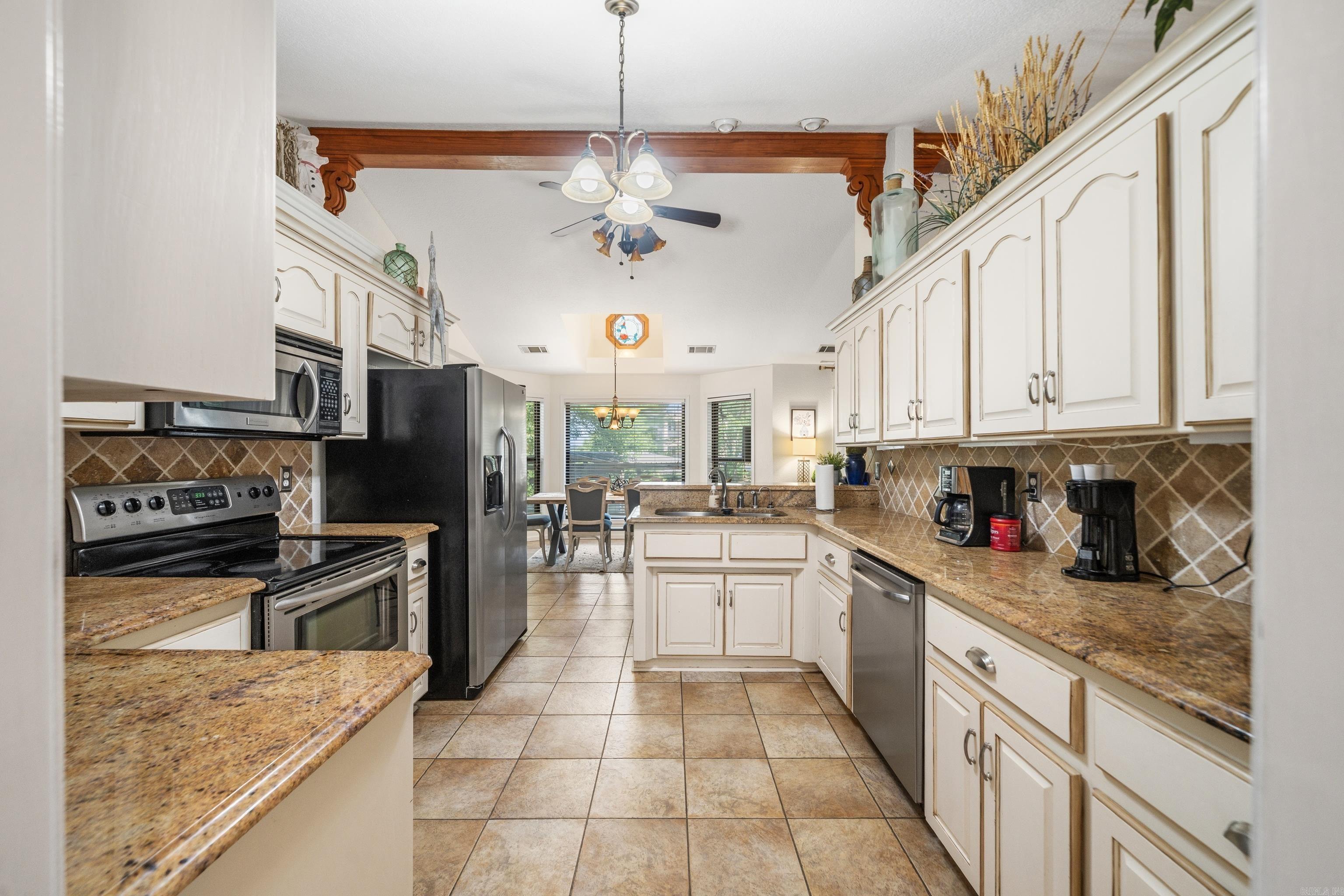 447 Long Beach  Hot Springs, AR