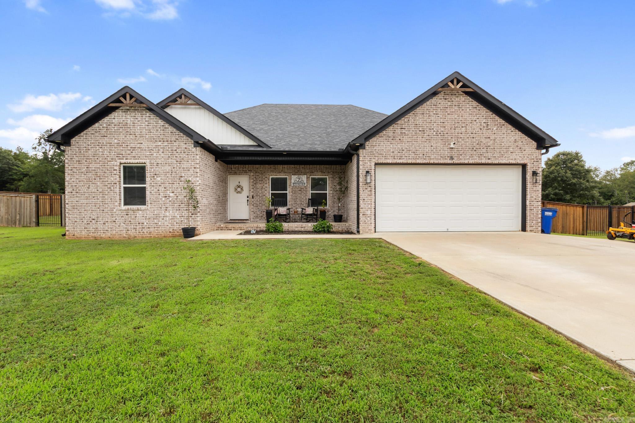 16 Otto Landing Dr  Greenbrier, AR