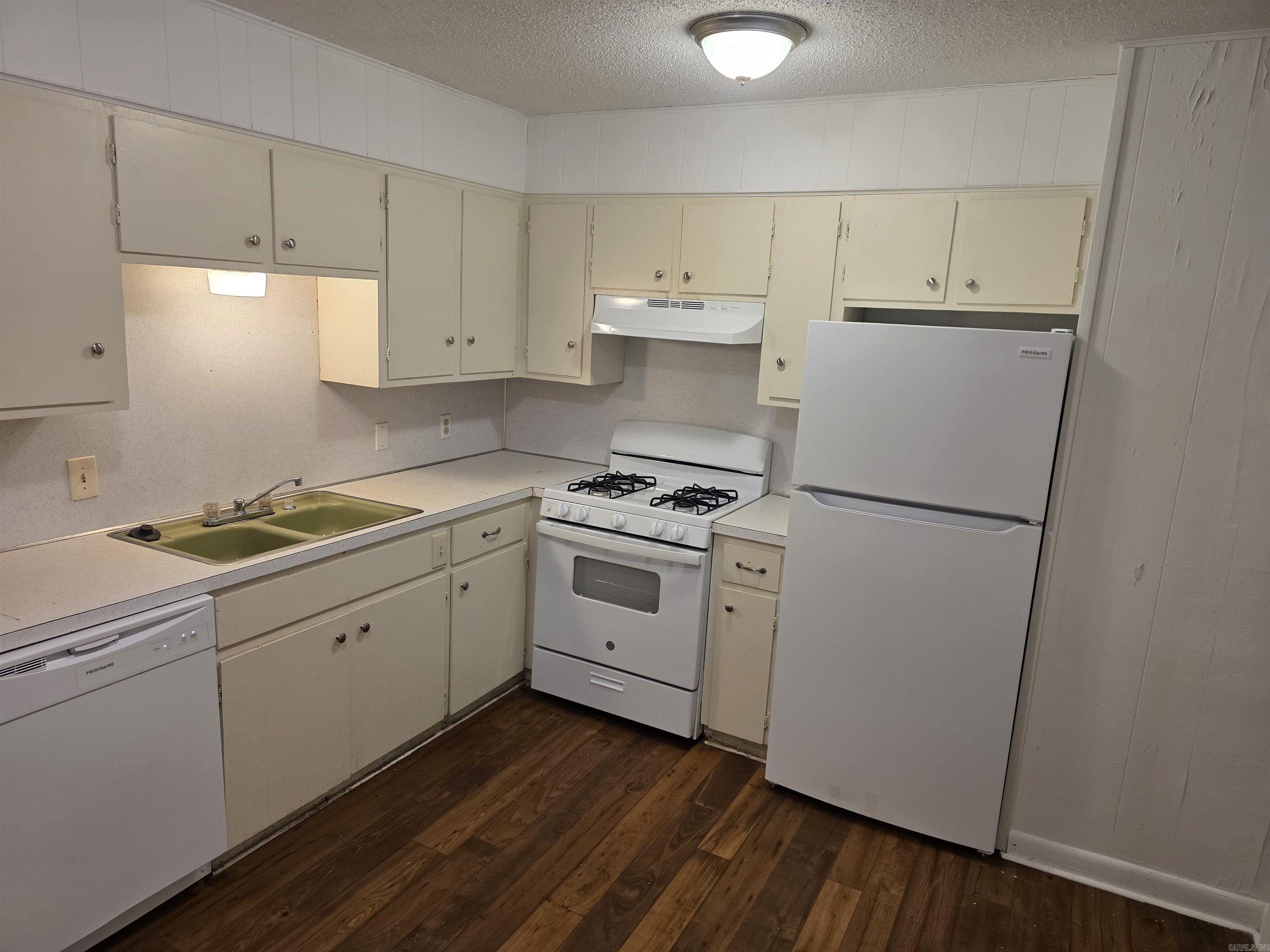 2104 Virginia  North Little Rock, AR