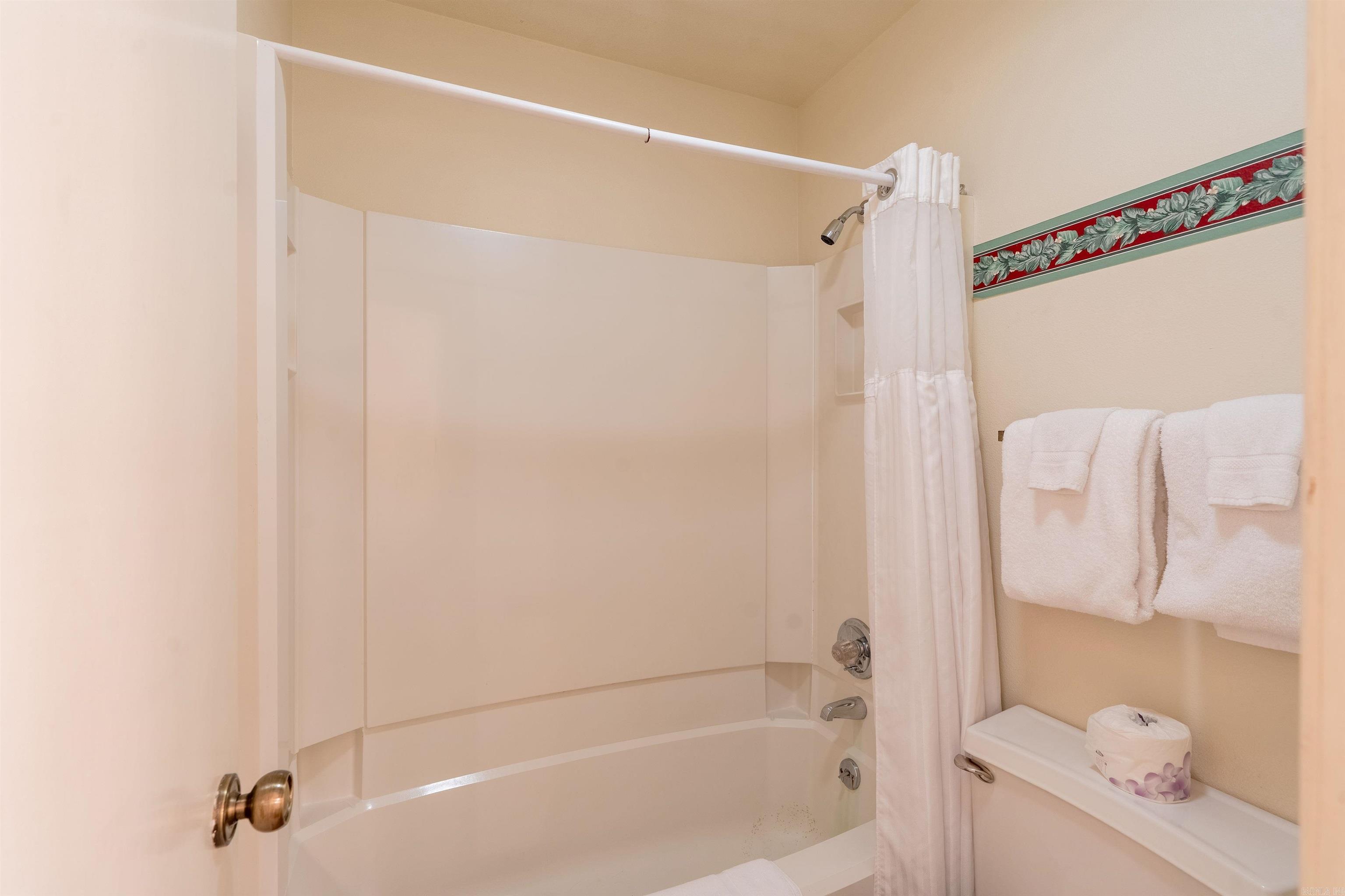 438 Orchard Court  Heber Springs, AR
