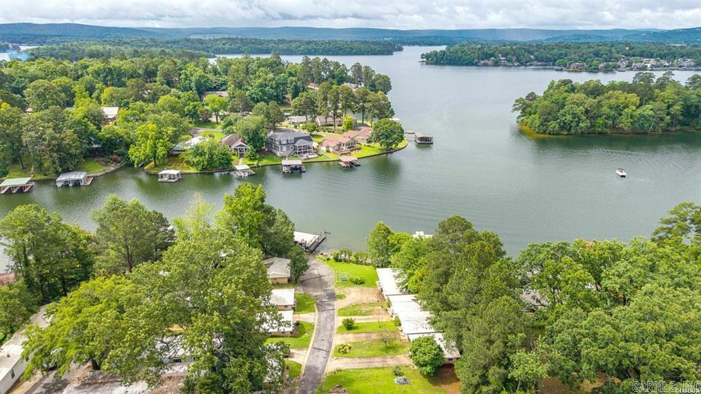 352 Lakeland  Hot Springs, AR