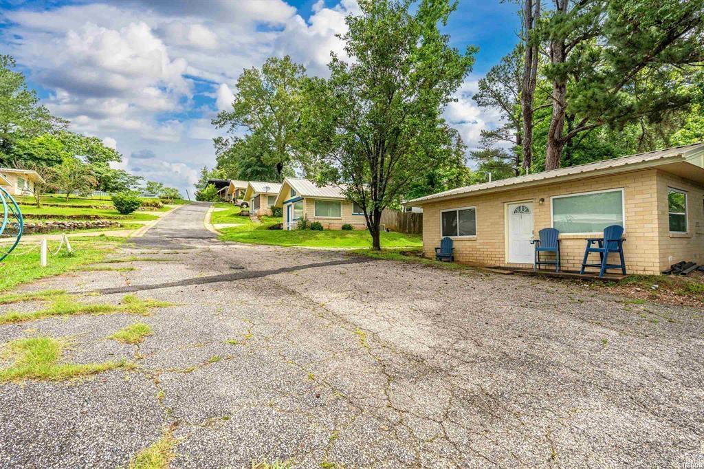 352 Lakeland  Hot Springs, AR