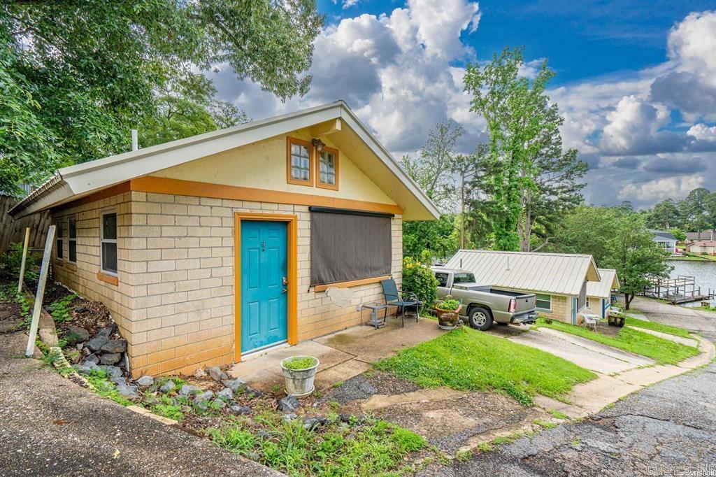 352 Lakeland  Hot Springs, AR