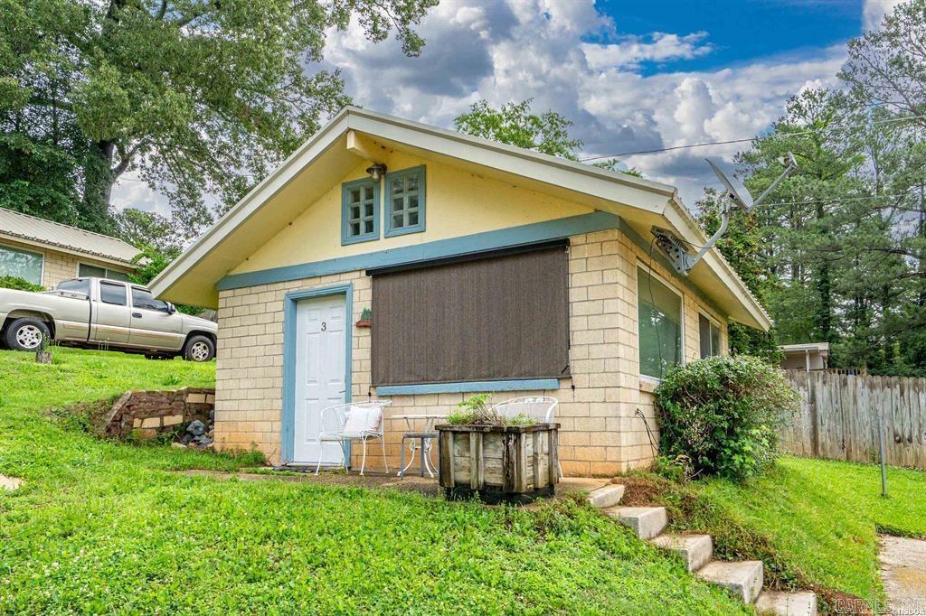 352 Lakeland  Hot Springs, AR