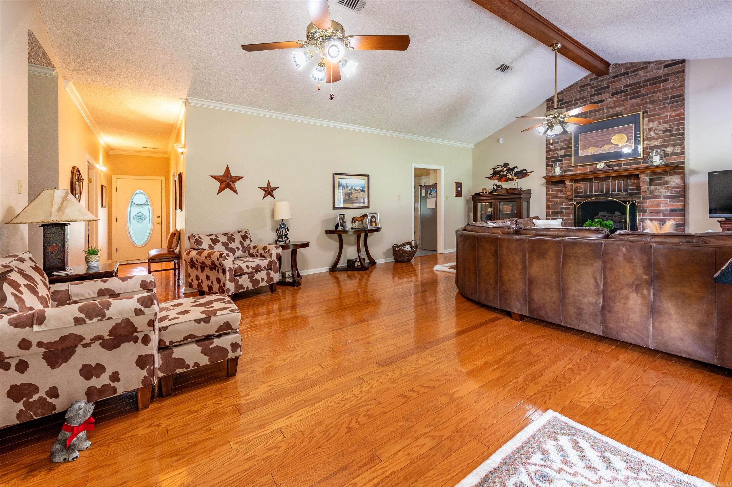 32 Rodeo  Austin, AR