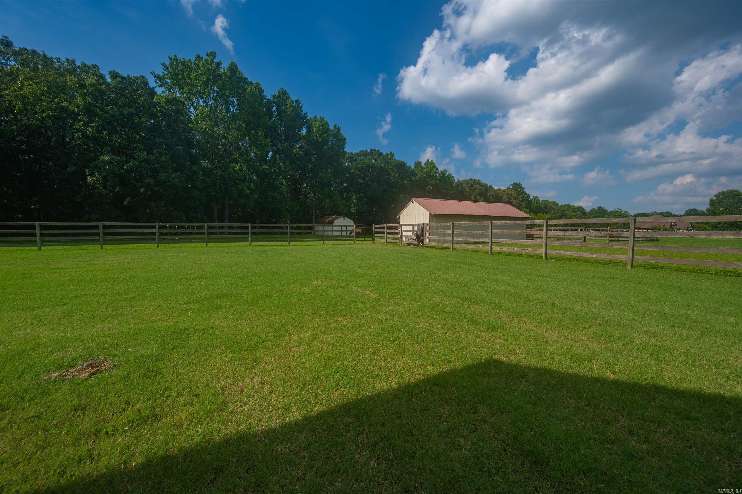 32 Rodeo  Austin, AR