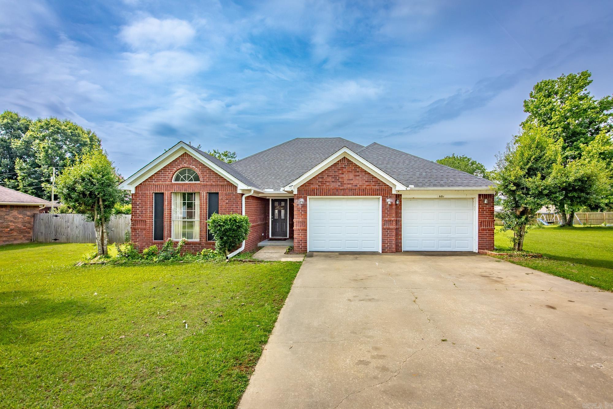1809 Applewood Cove  Beebe, AR
