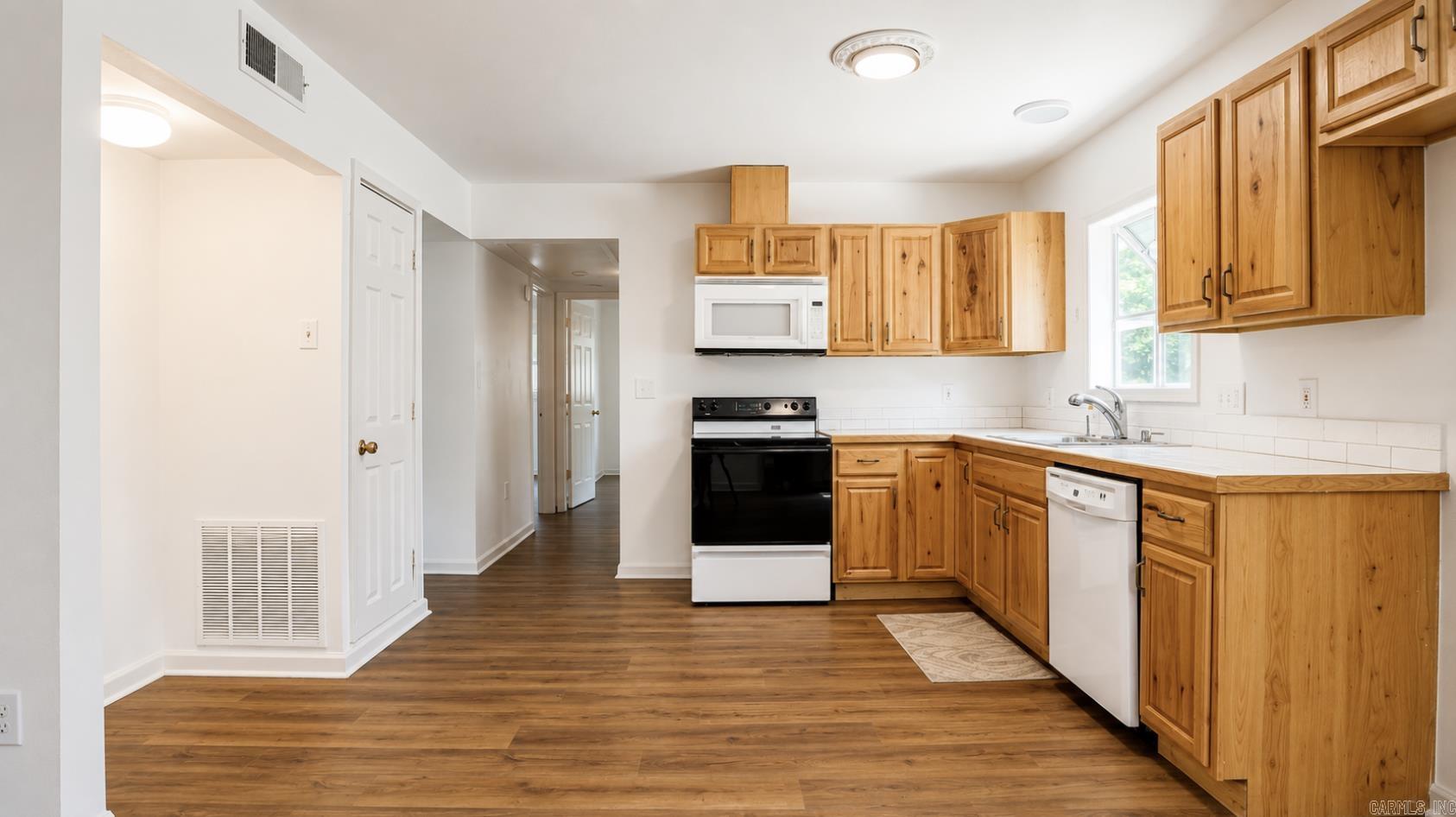 7 N Meadowcliff  Little Rock, AR