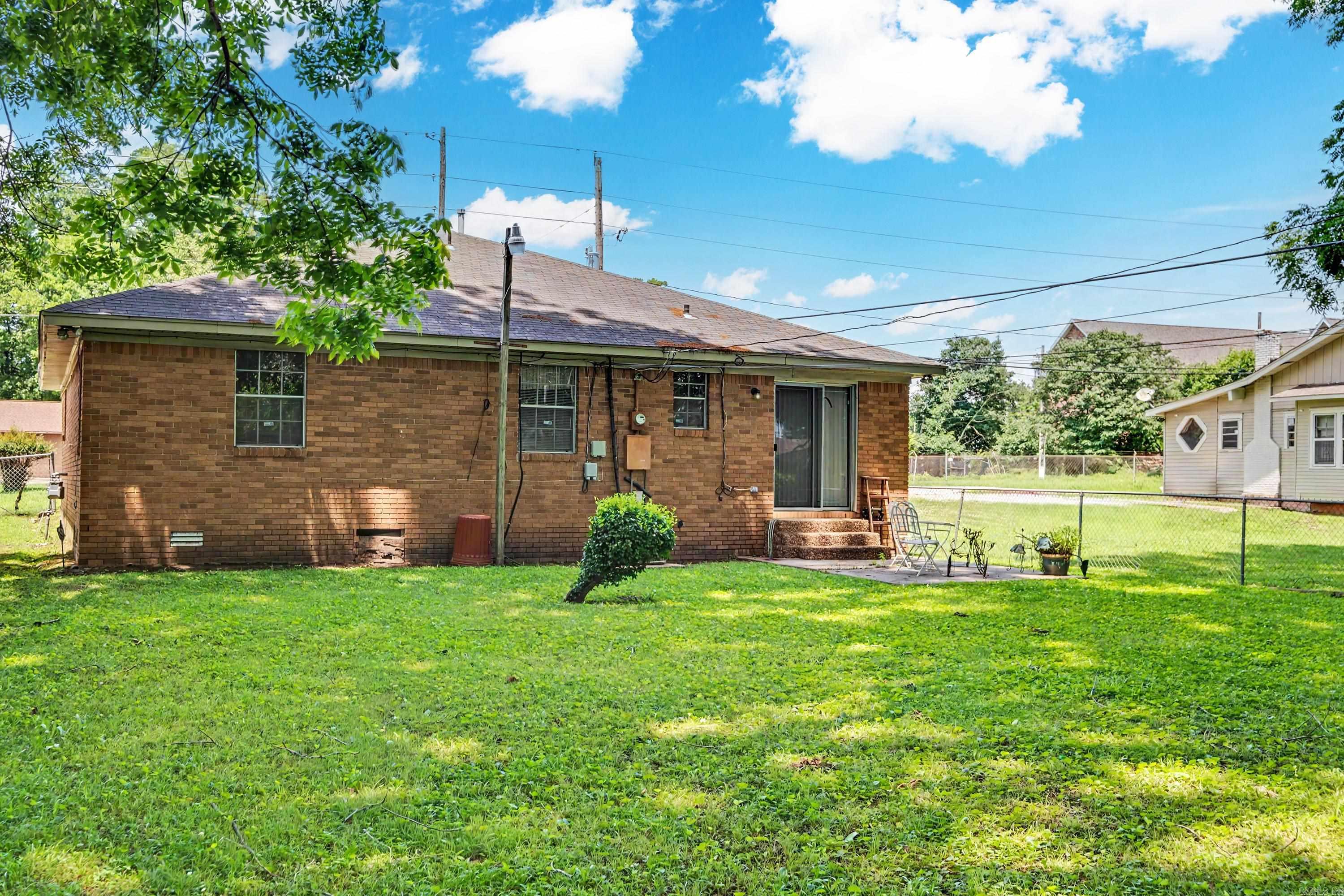1403 Daisy L Gatson Bates Drive  Little Rock, AR