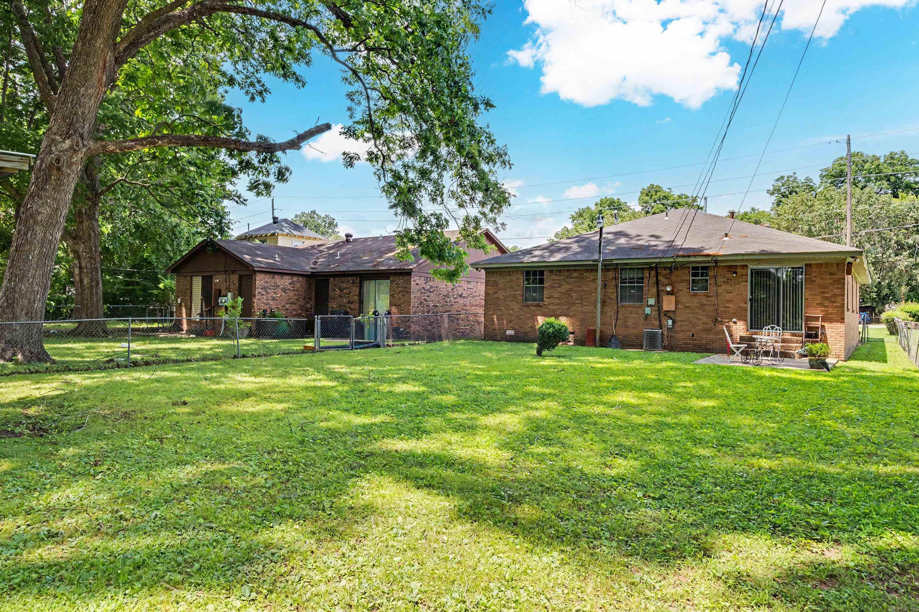 1403 Daisy L Gatson Bates Drive  Little Rock, AR