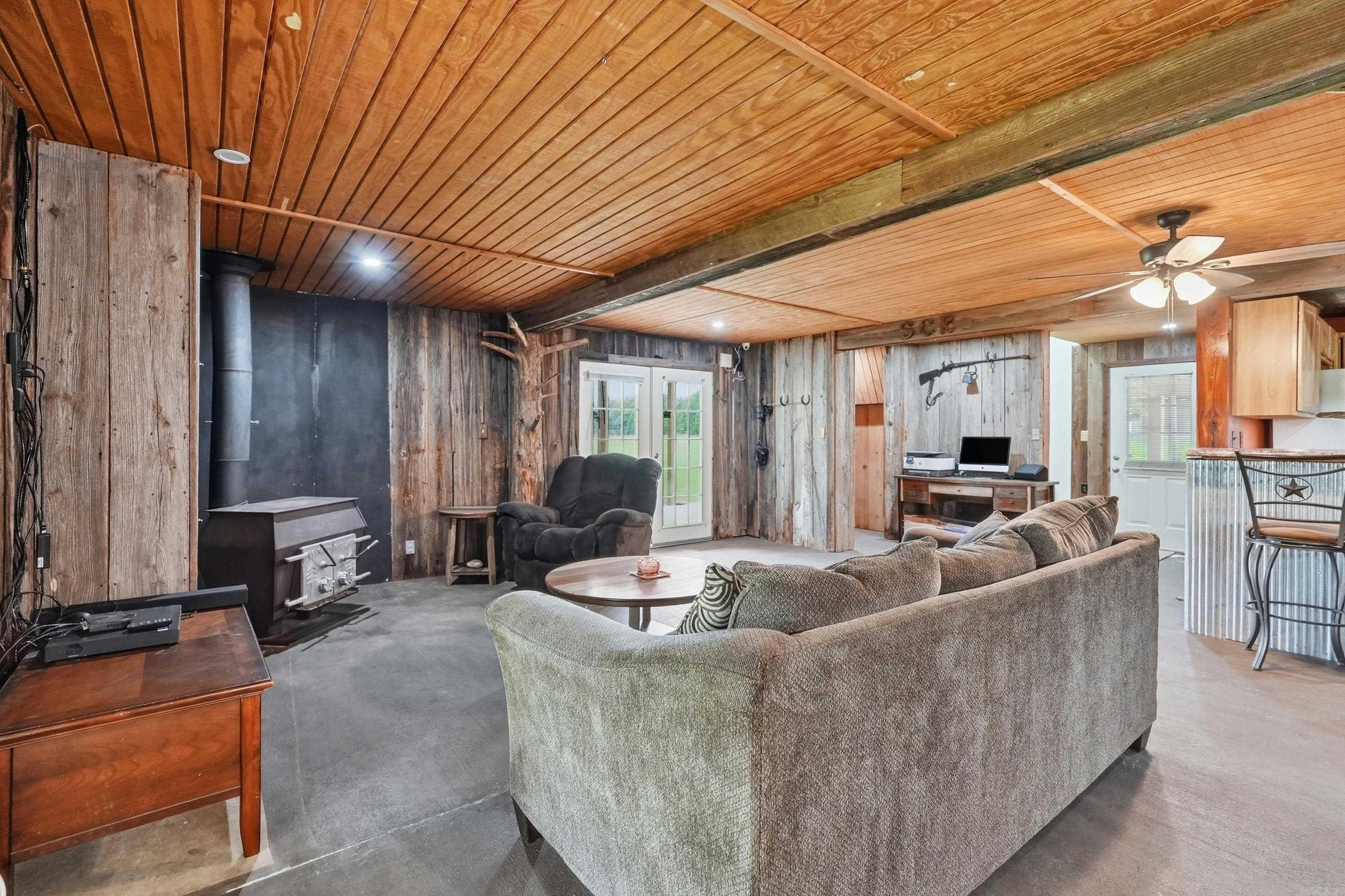 1083 Grant 18  Grapevine, AR