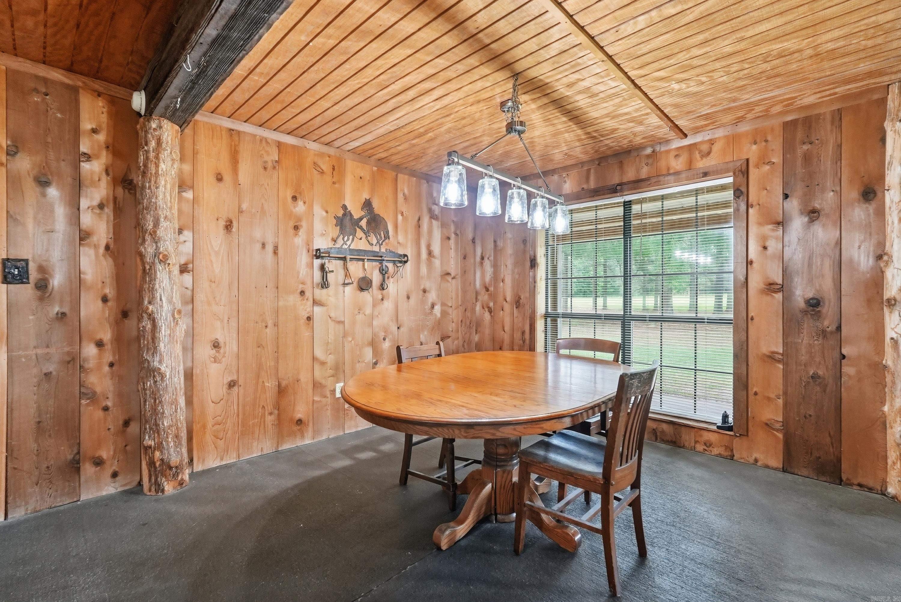 1083 Grant 18  Grapevine, AR