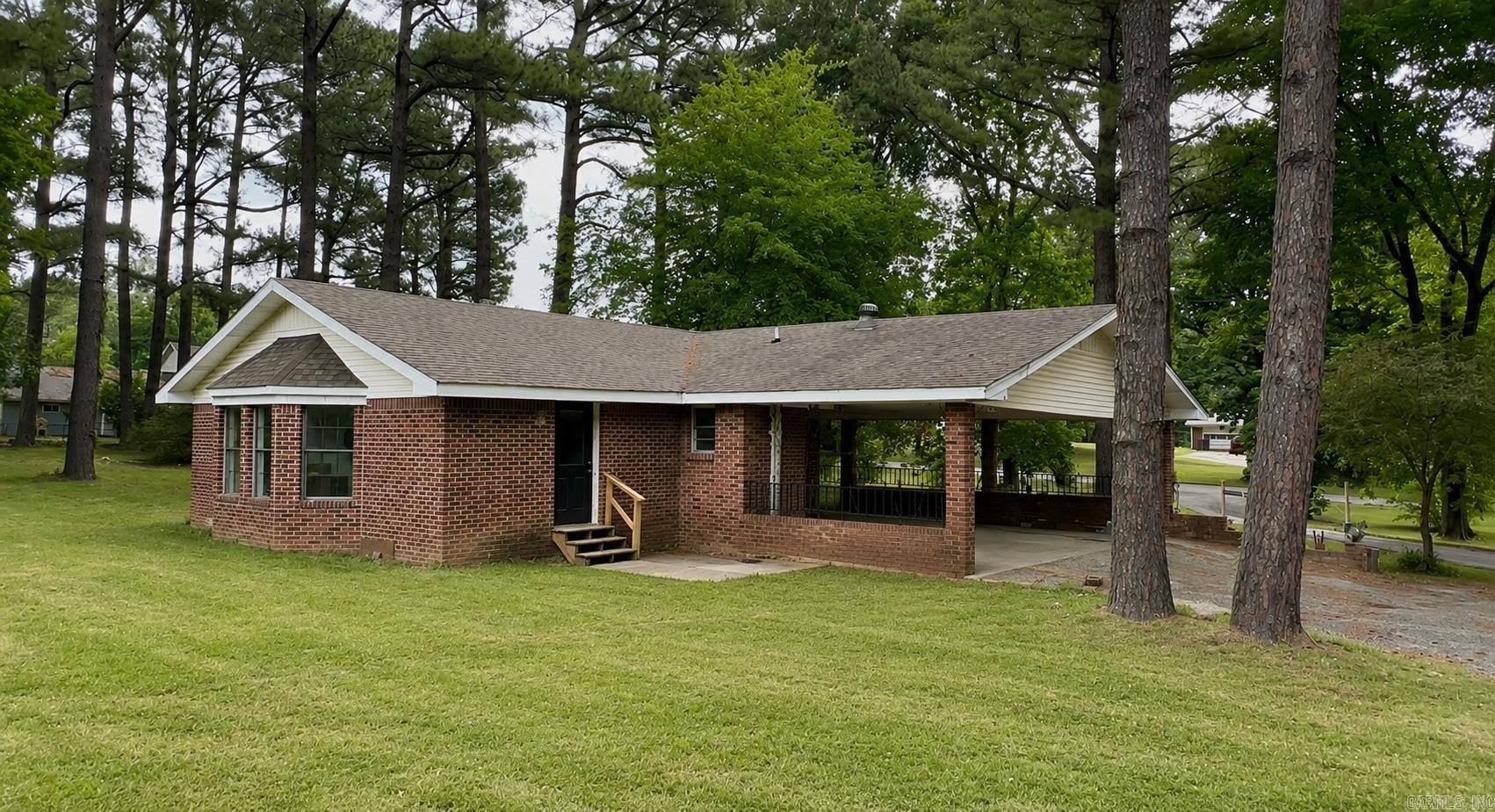 2806 Purcell  Paragould, AR