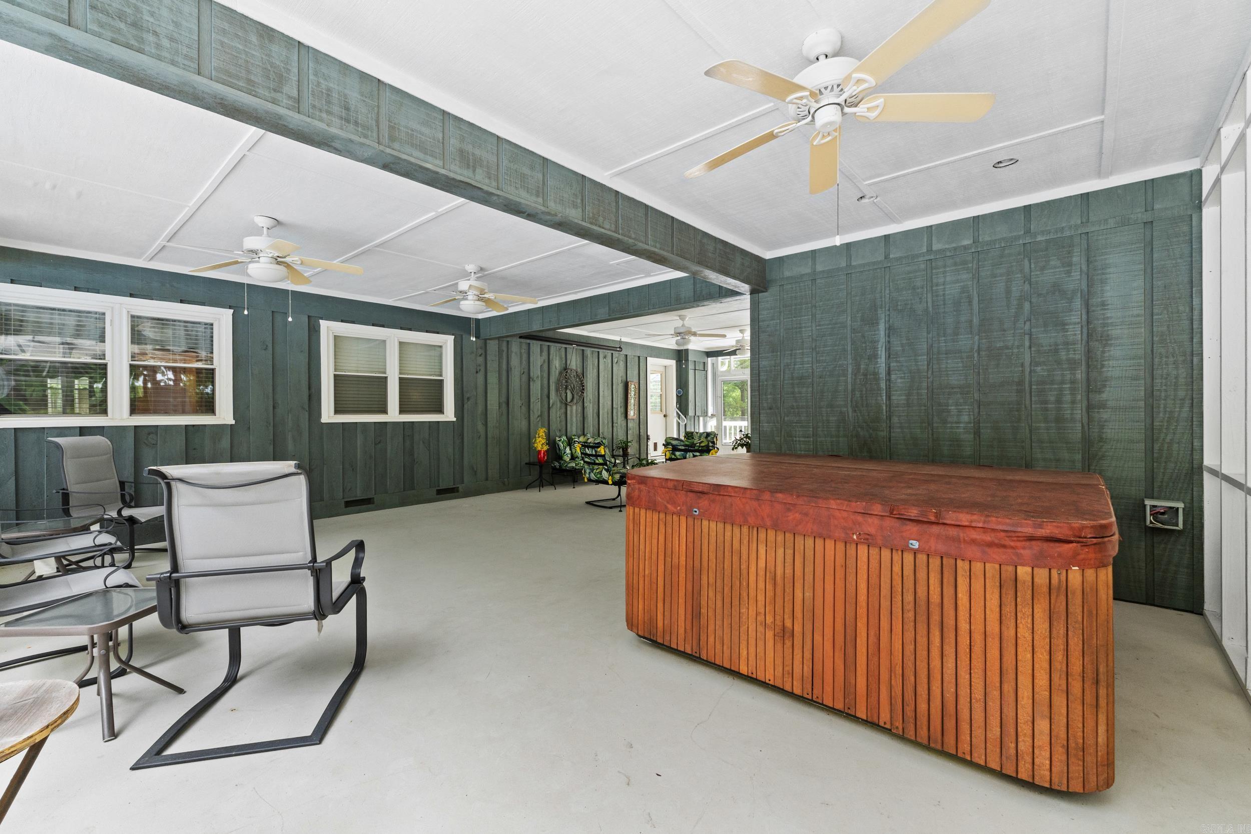 36 Crain  Glenwood, AR