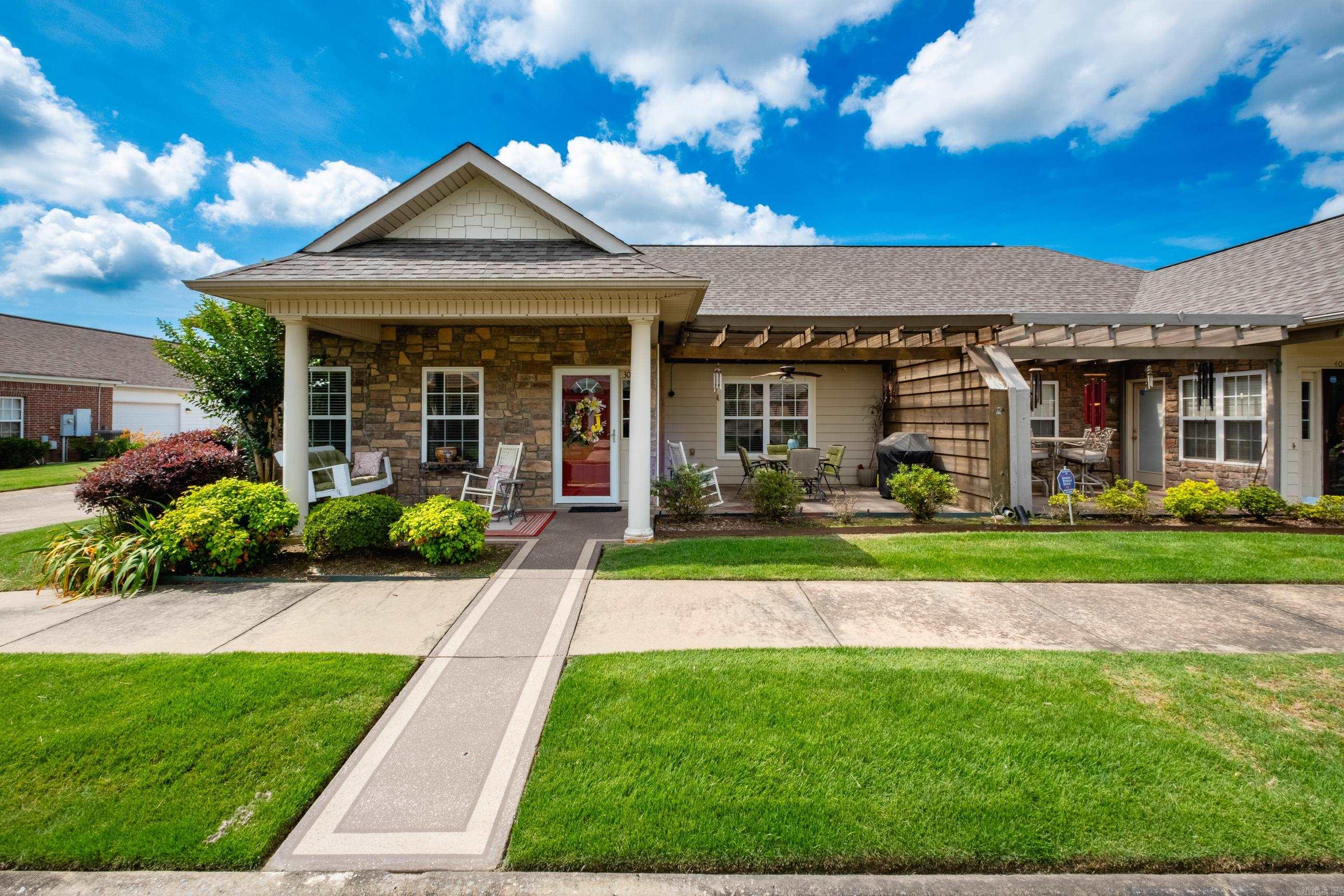 302 Stagecoach Village  Little Rock, AR