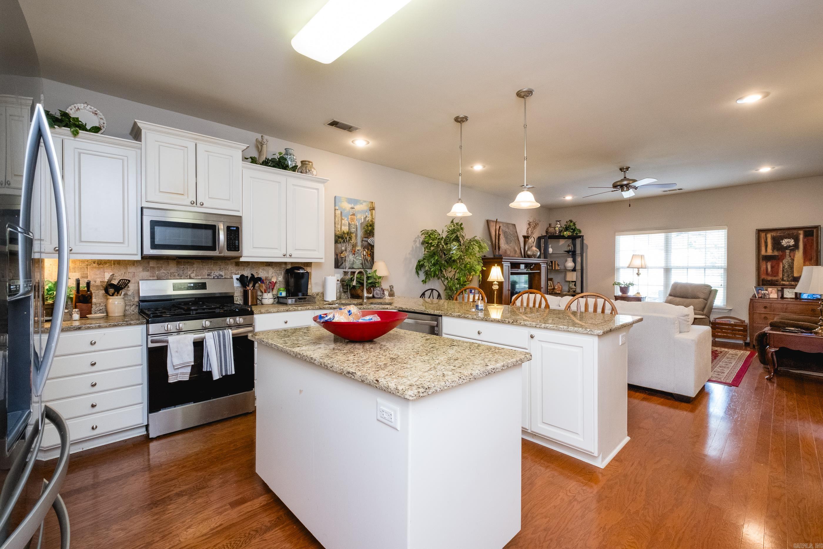 302 Stagecoach Village  Little Rock, AR