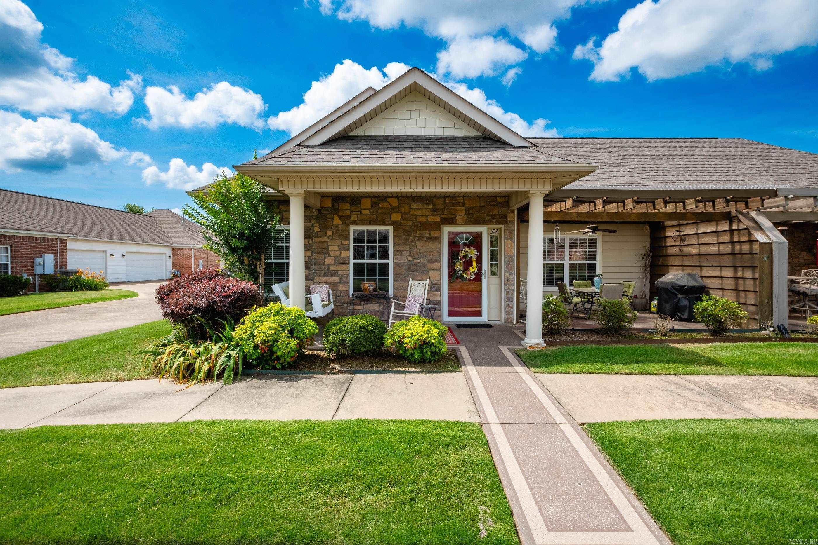 302 Stagecoach Village  Little Rock, AR