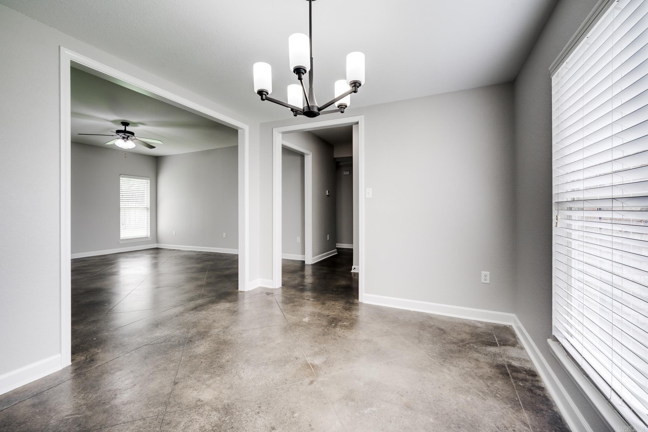 1345 Acuff  Conway, AR