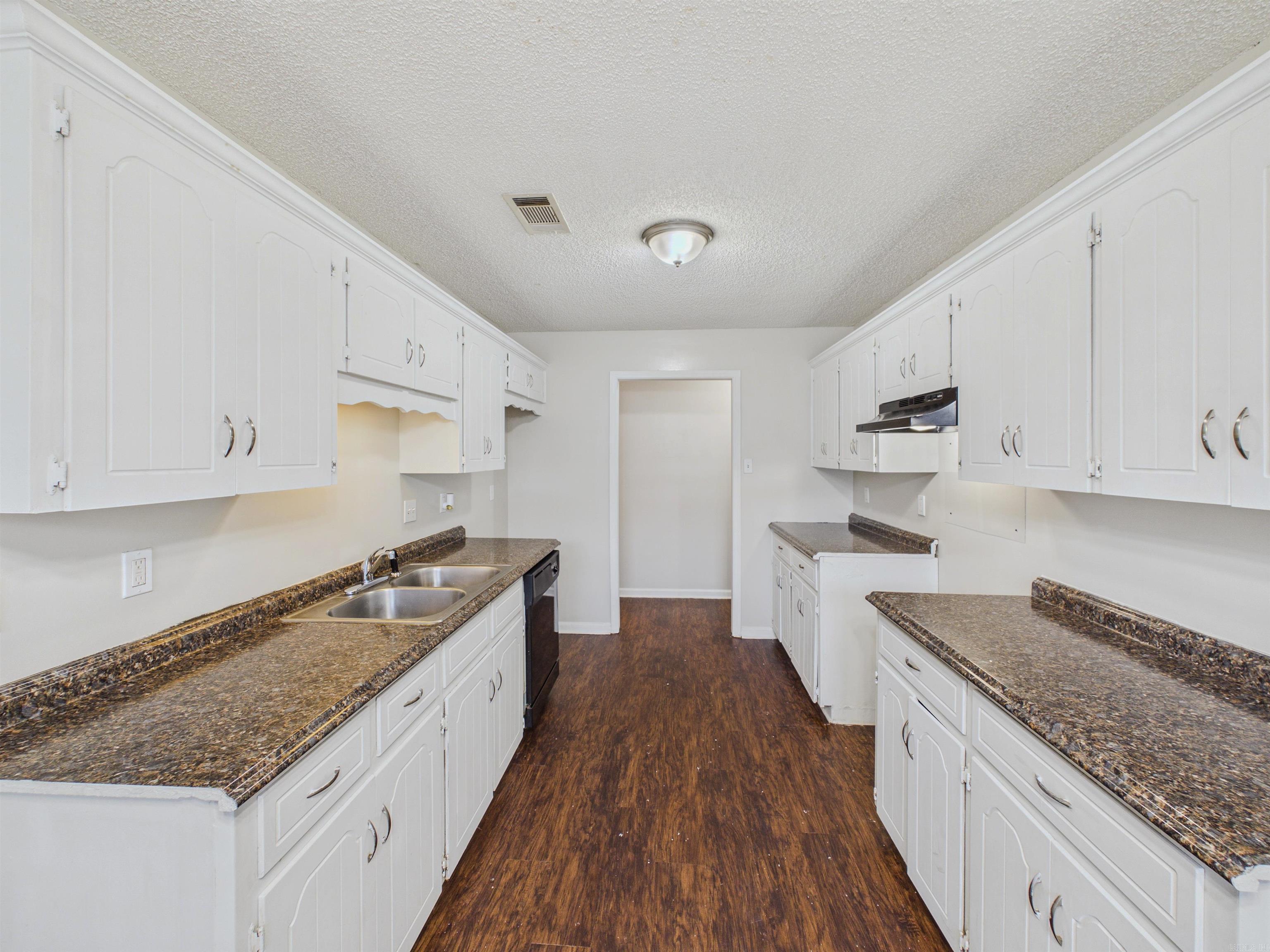 87 Sycamore  Cabot, AR