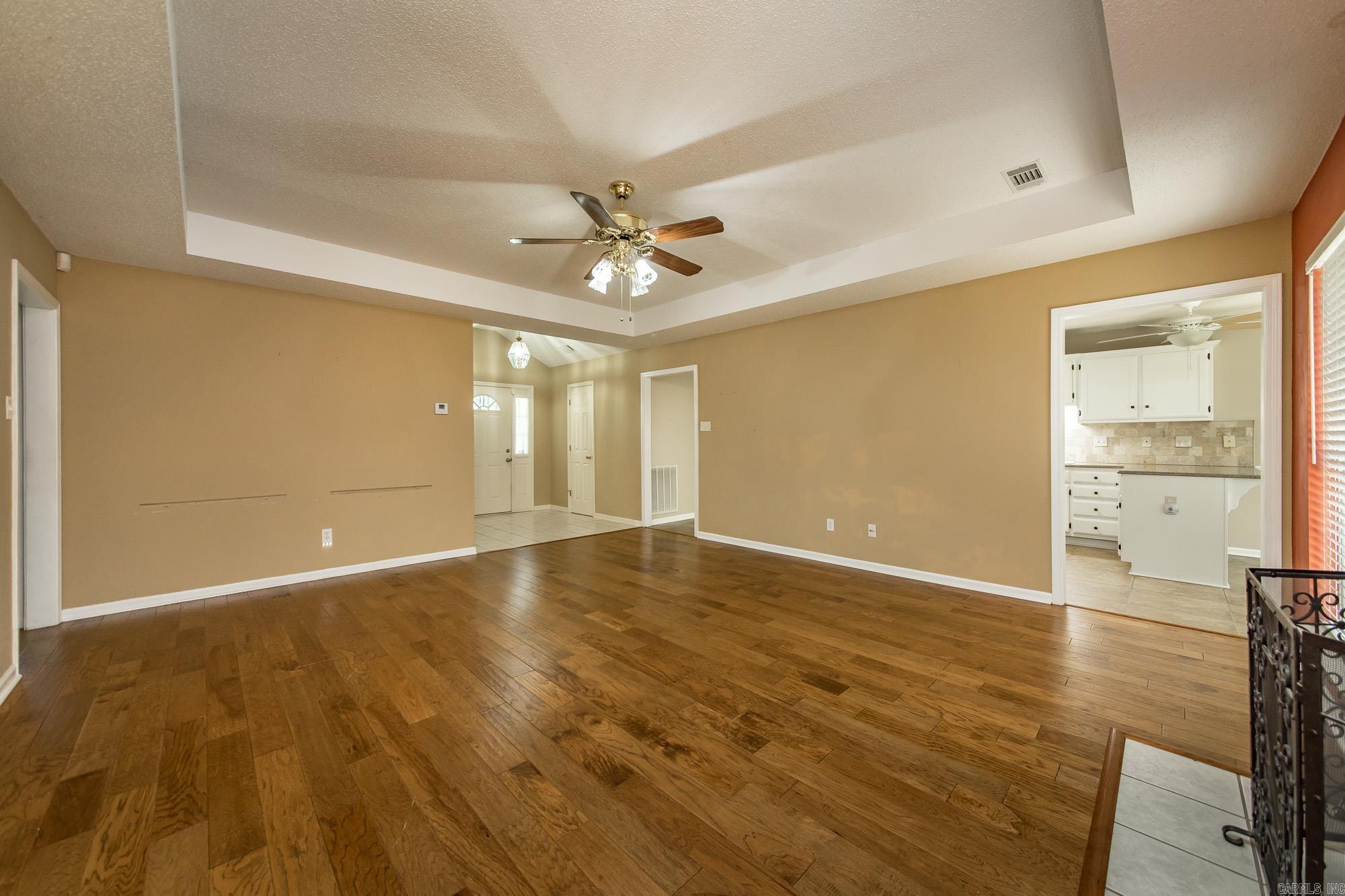 5085 Willow Glen  Sherwood, AR