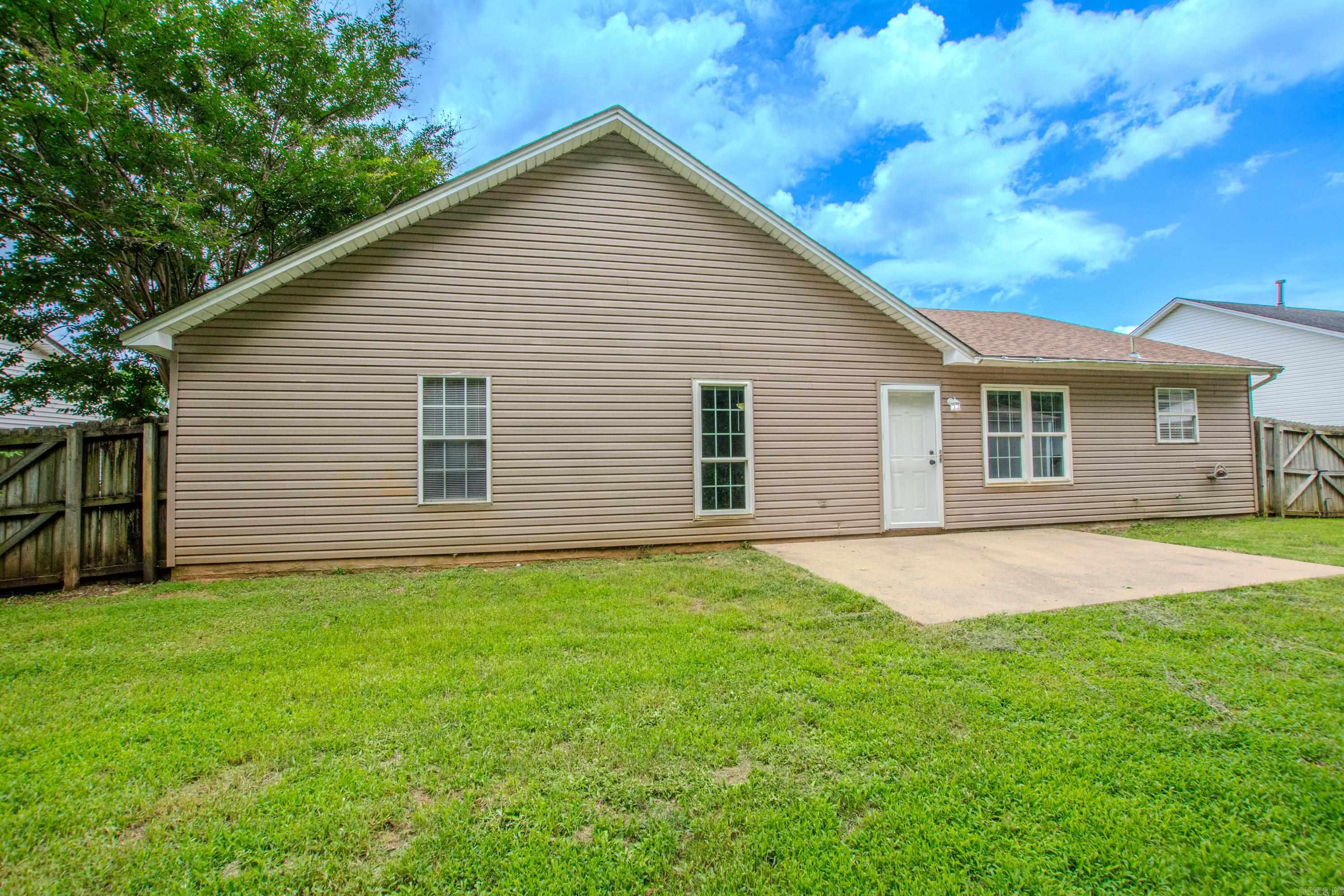218 Hunters Run  Benton, AR