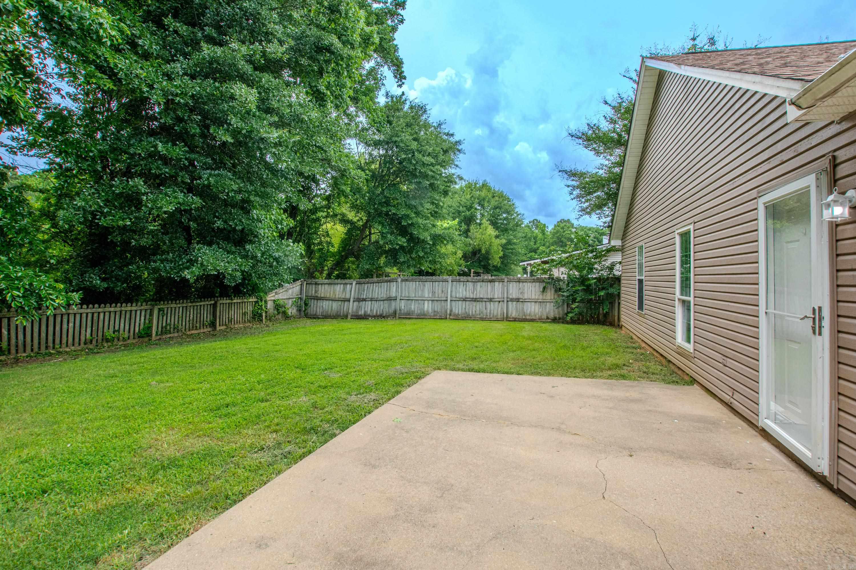 218 Hunters Run  Benton, AR